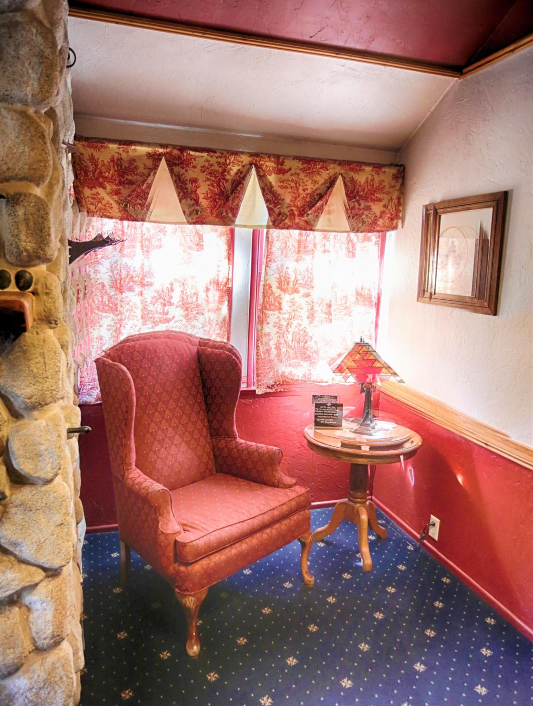 Queen Room with Spa Bath photo 1