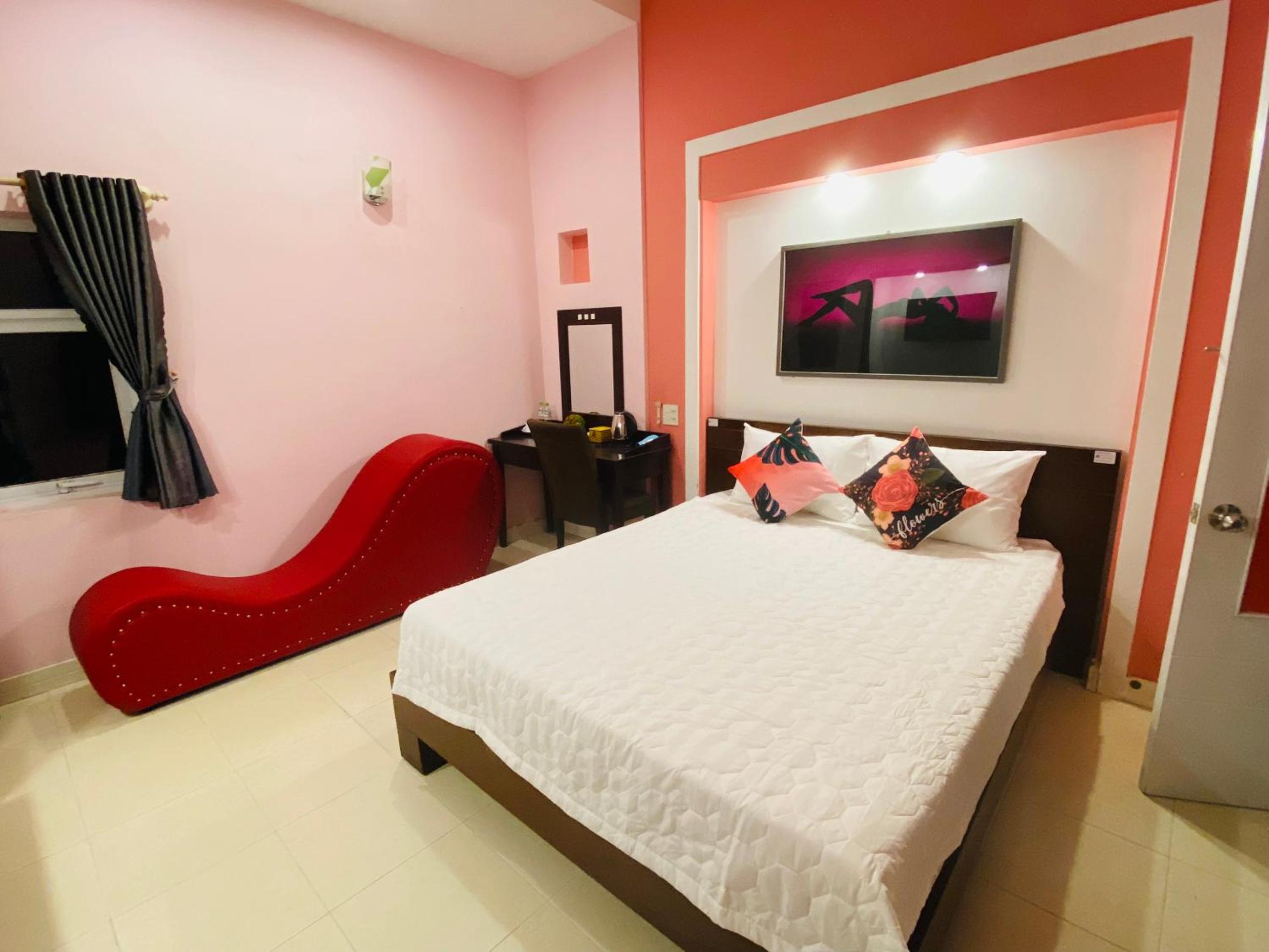 Deluxe Double Room With Bath photo 3