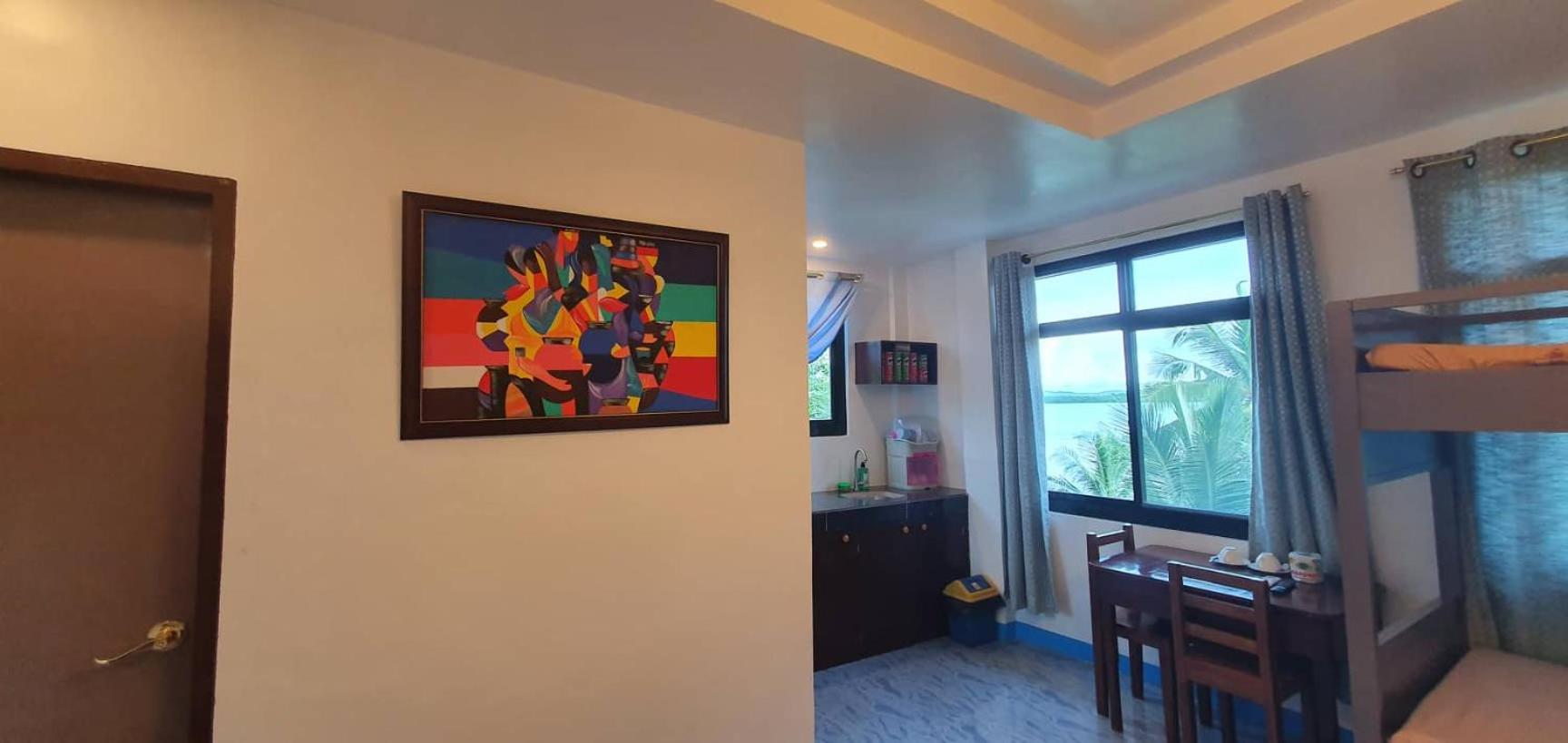 Family Room with Sea View