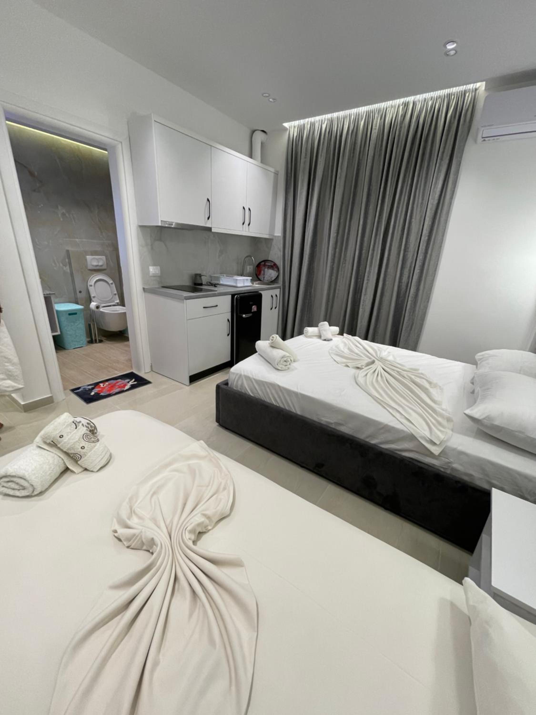 Deluxe Triple Room photo 3