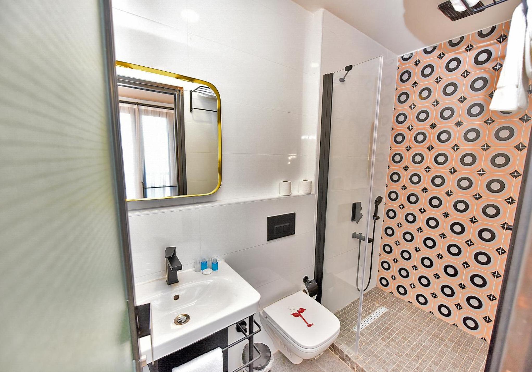 Deluxe Triple Room photo 3