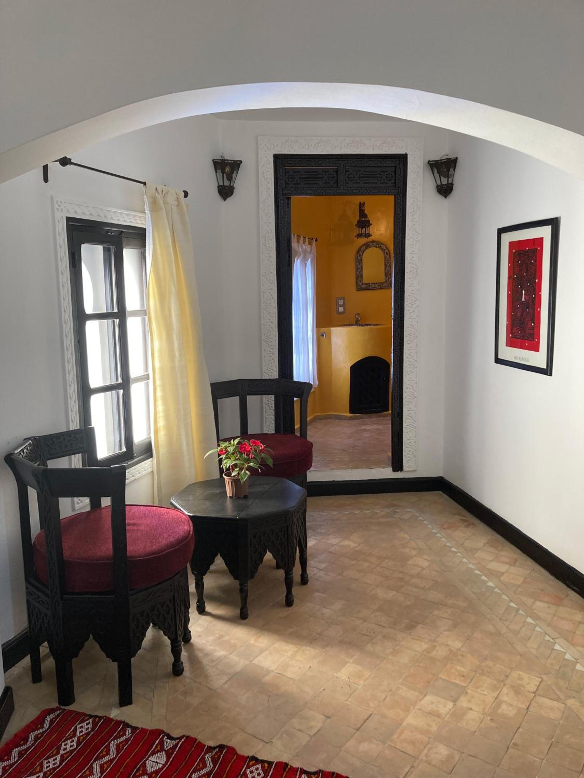 Deluxe Queen Suite photo 1