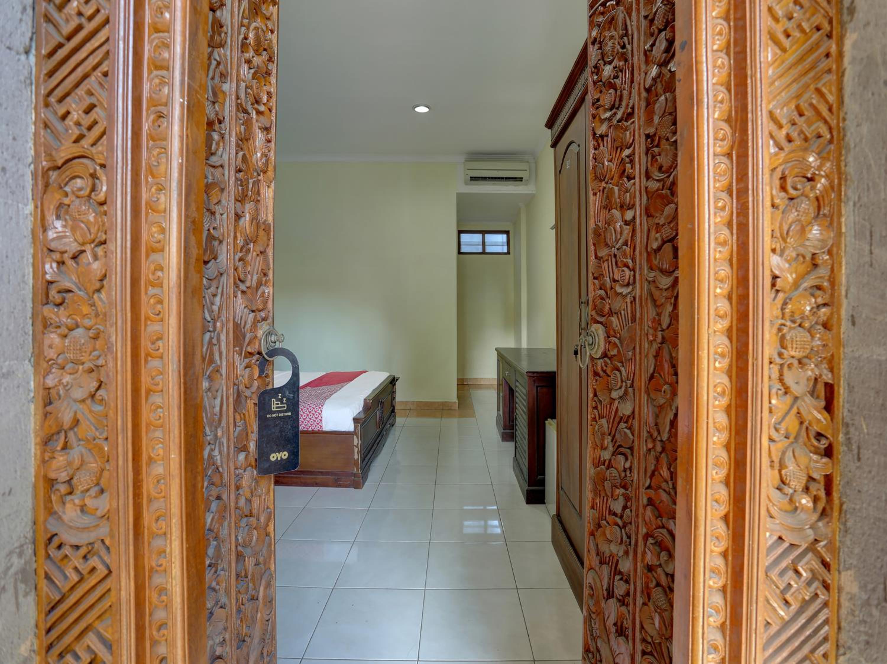 Deluxe Suite - Photo 5