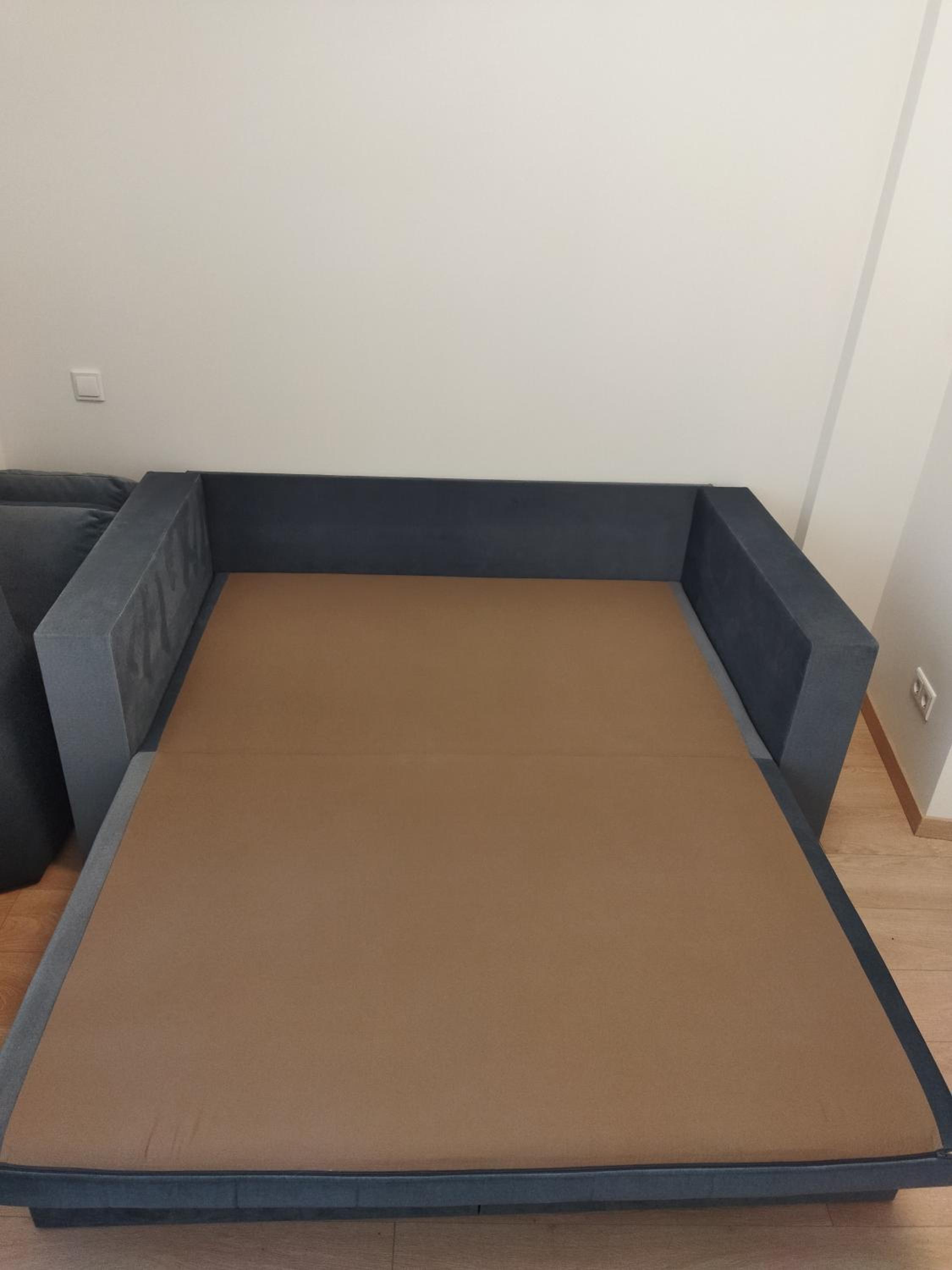 One-Bedroom Apartment - Photo 37