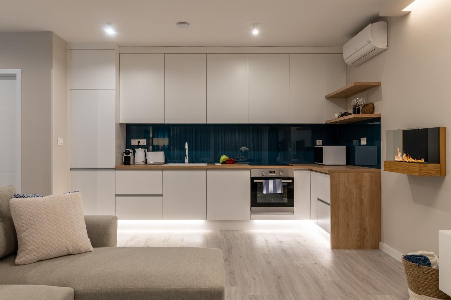 Two-Bedroom Apartment - Photo 19