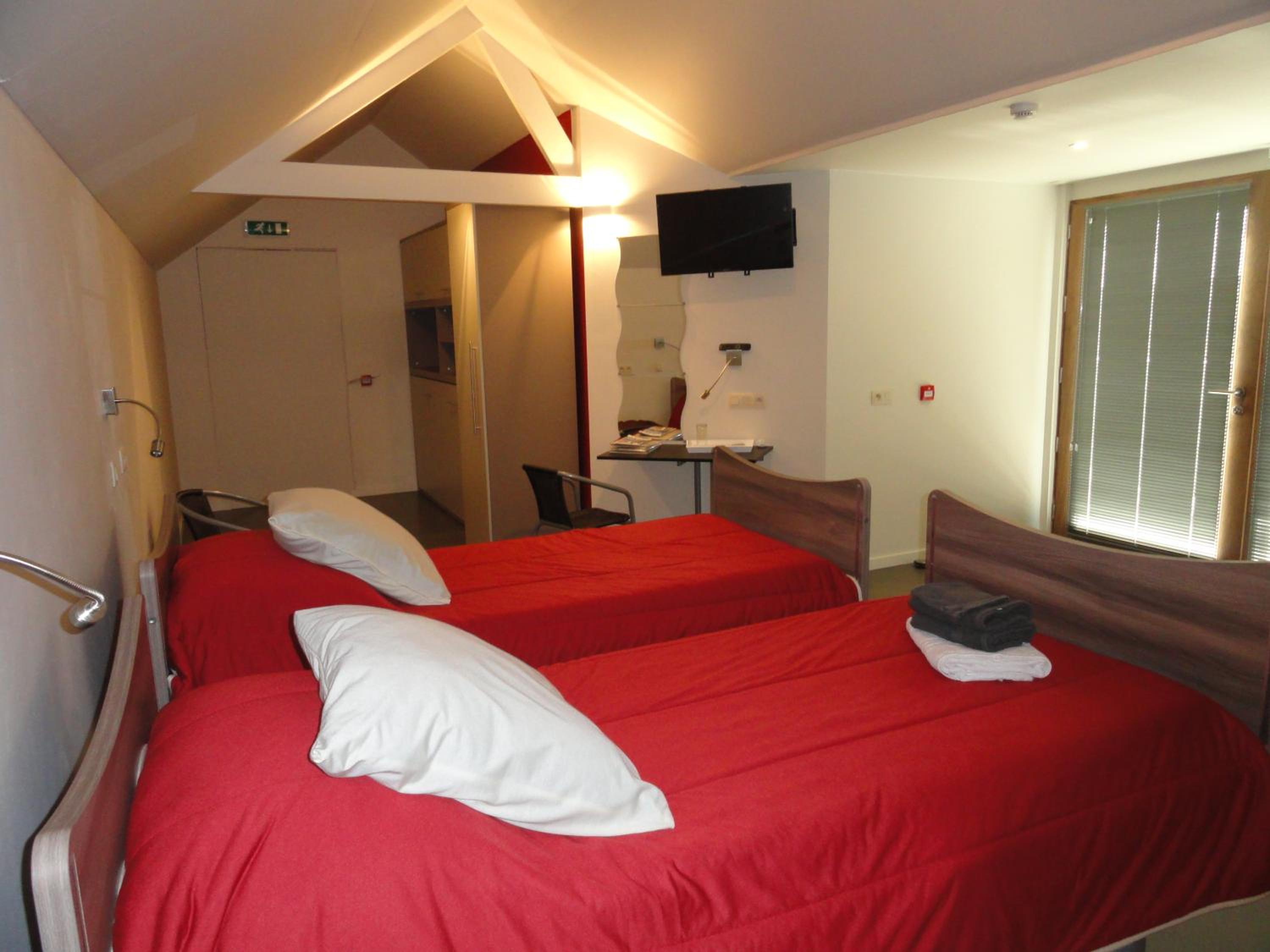 Triple Room with Balcony photo 3