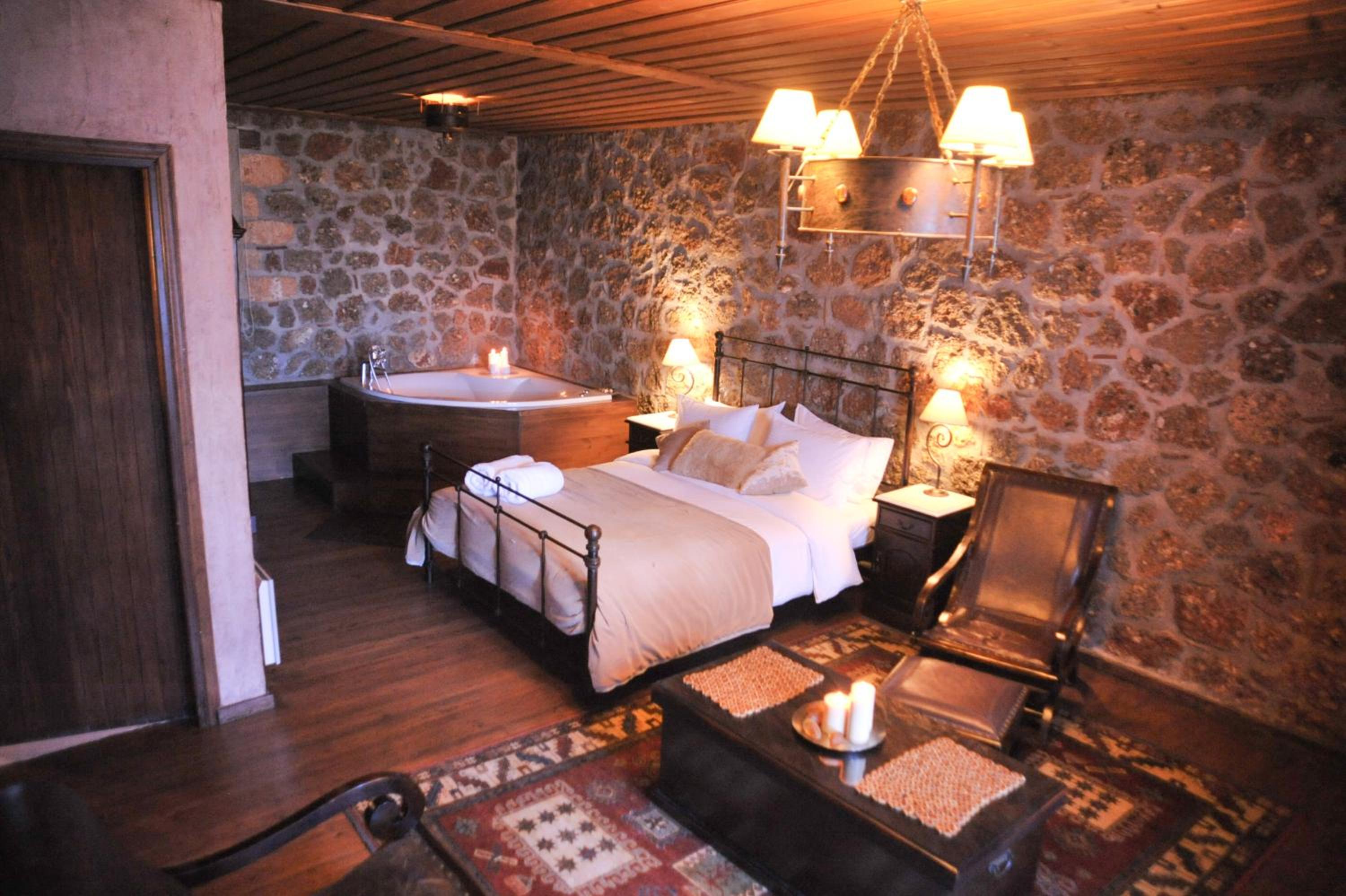 Suite With Spa Bath And Fireplace