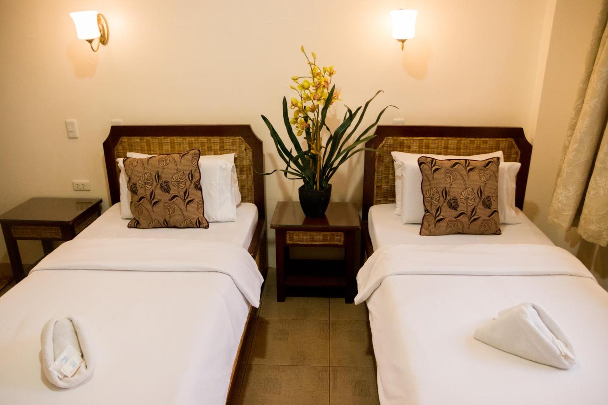 Double or Twin Room photo 3