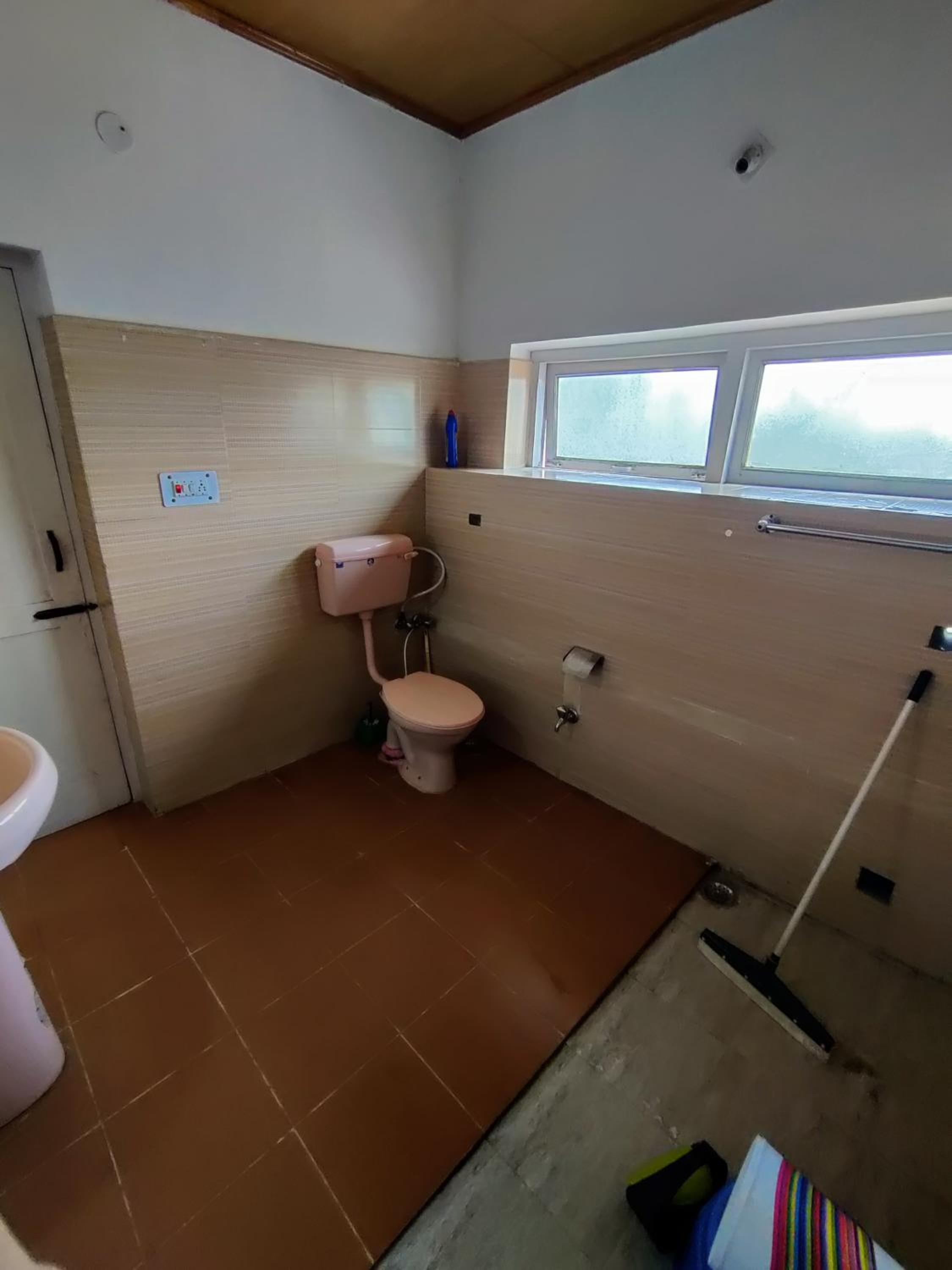 Quadruple Room with Private Bathroom photo 3