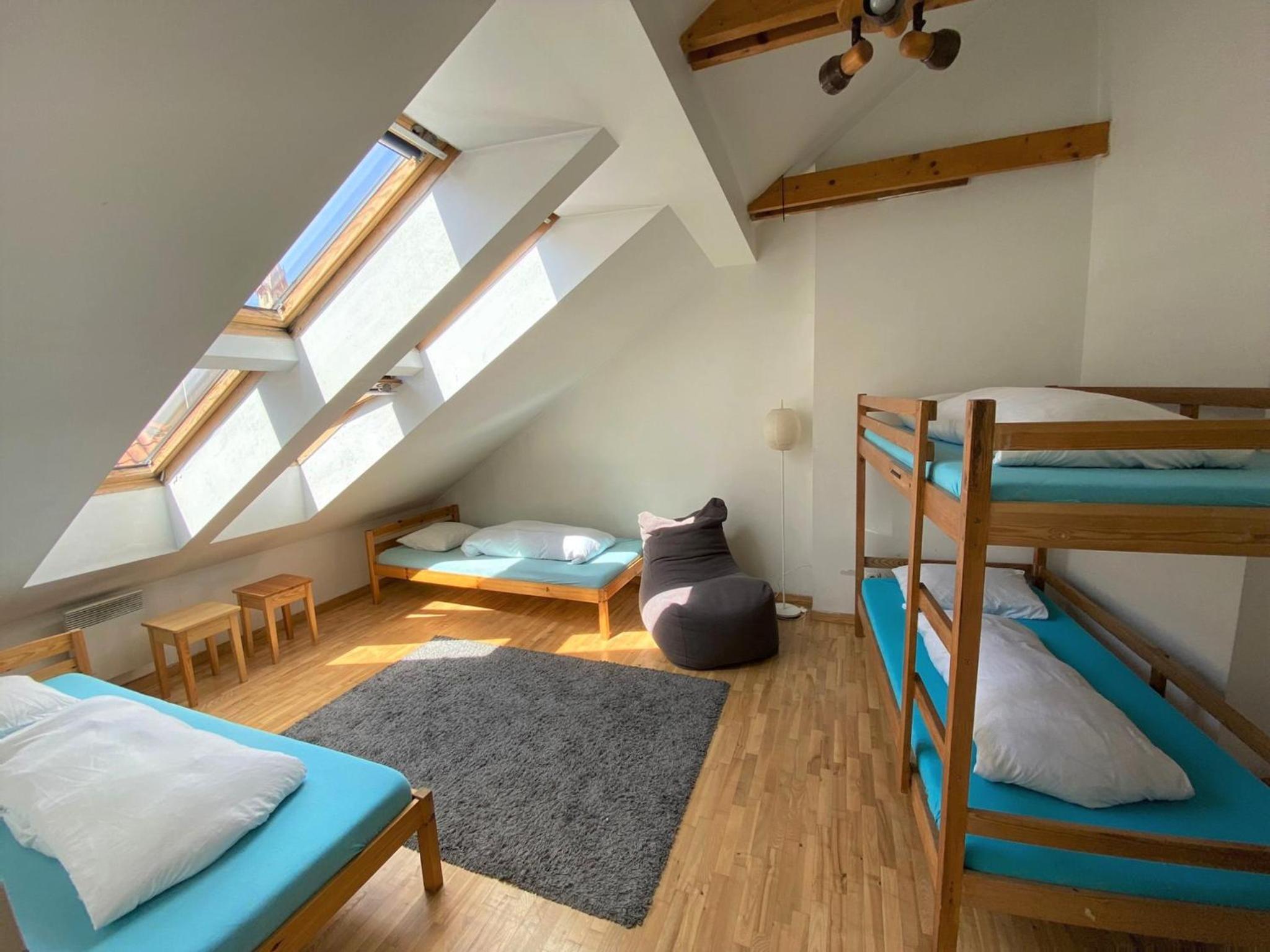 Single Bed in 4-Bed Dormitory Room photo 2