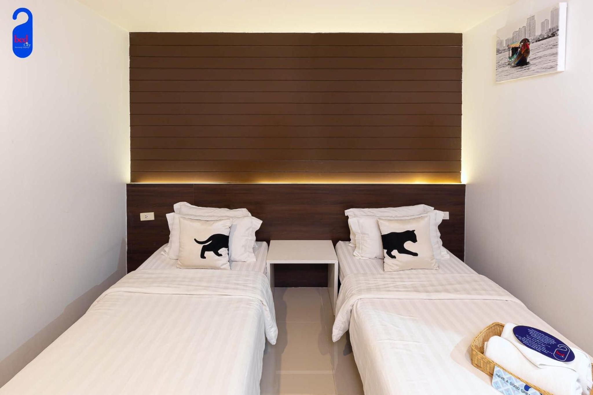 Deluxe Twin Room photo 3