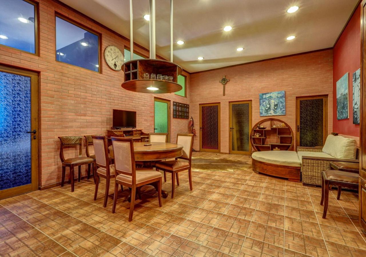 Three-Bedroom Apartment with Pool View and Balcony