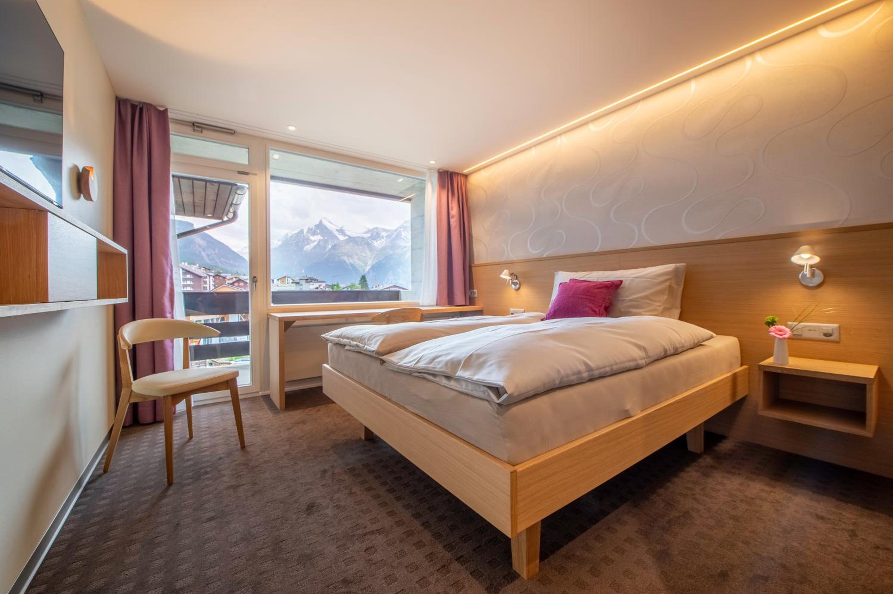 Queen Room with Balcony