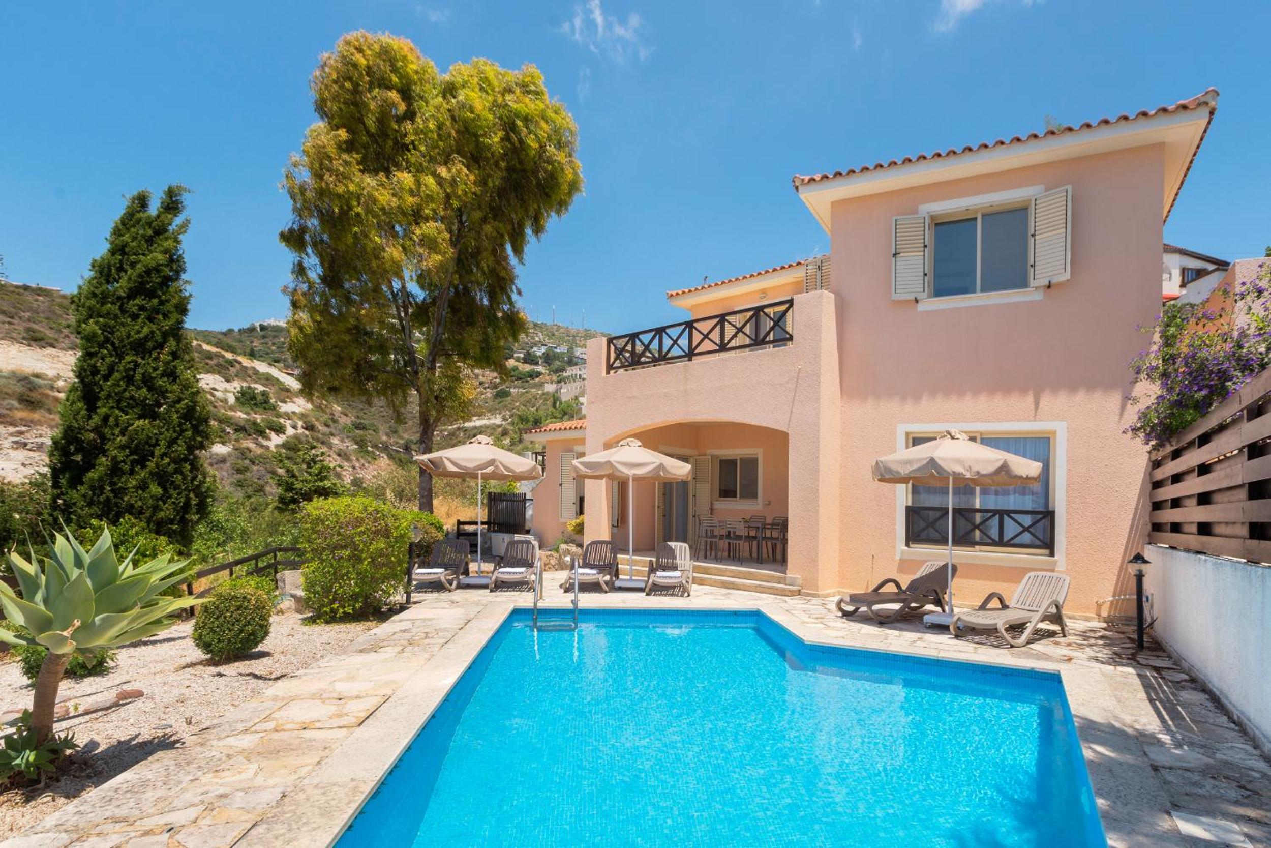 Villa with Private Pool photo 1