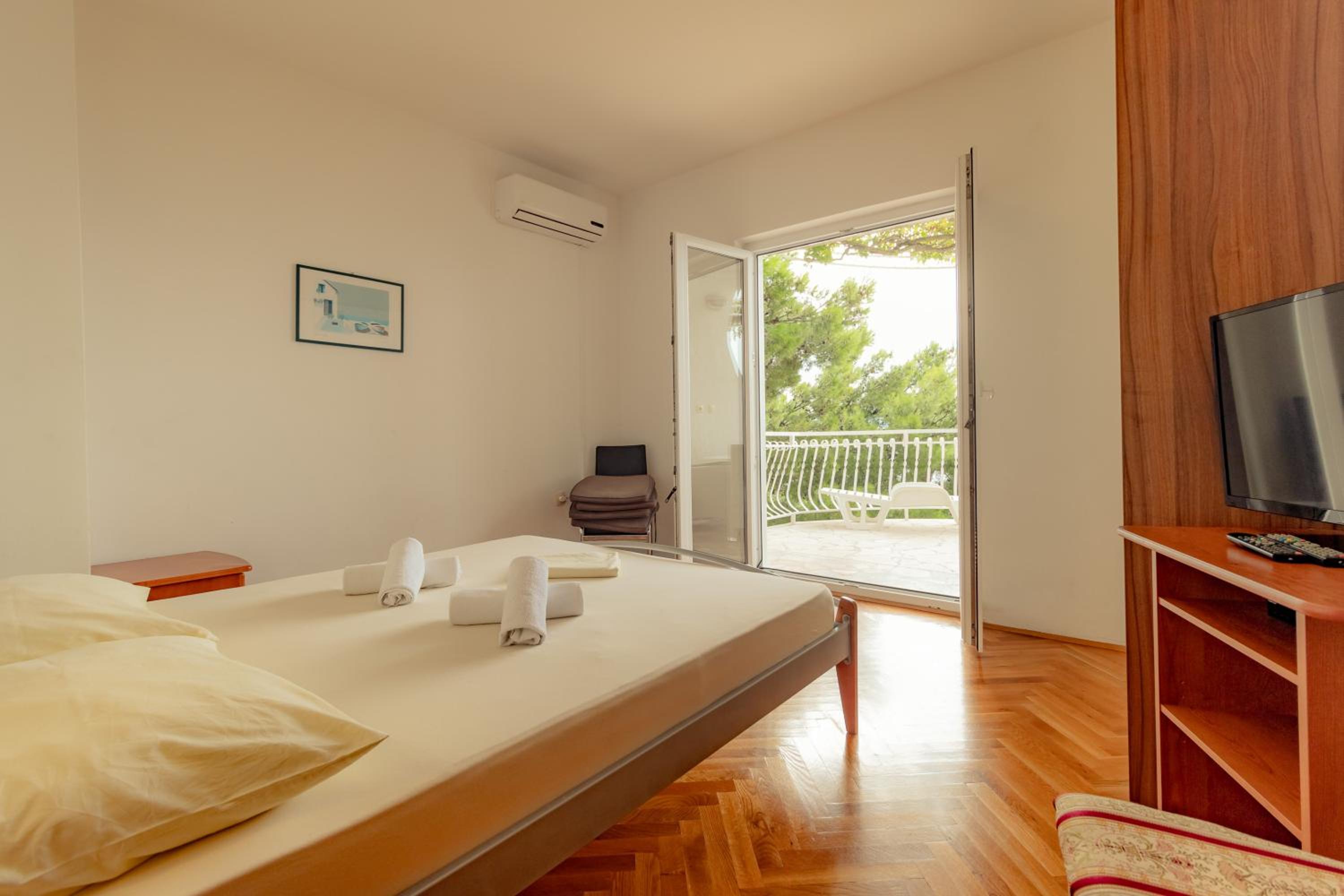 Apartment with Terrace