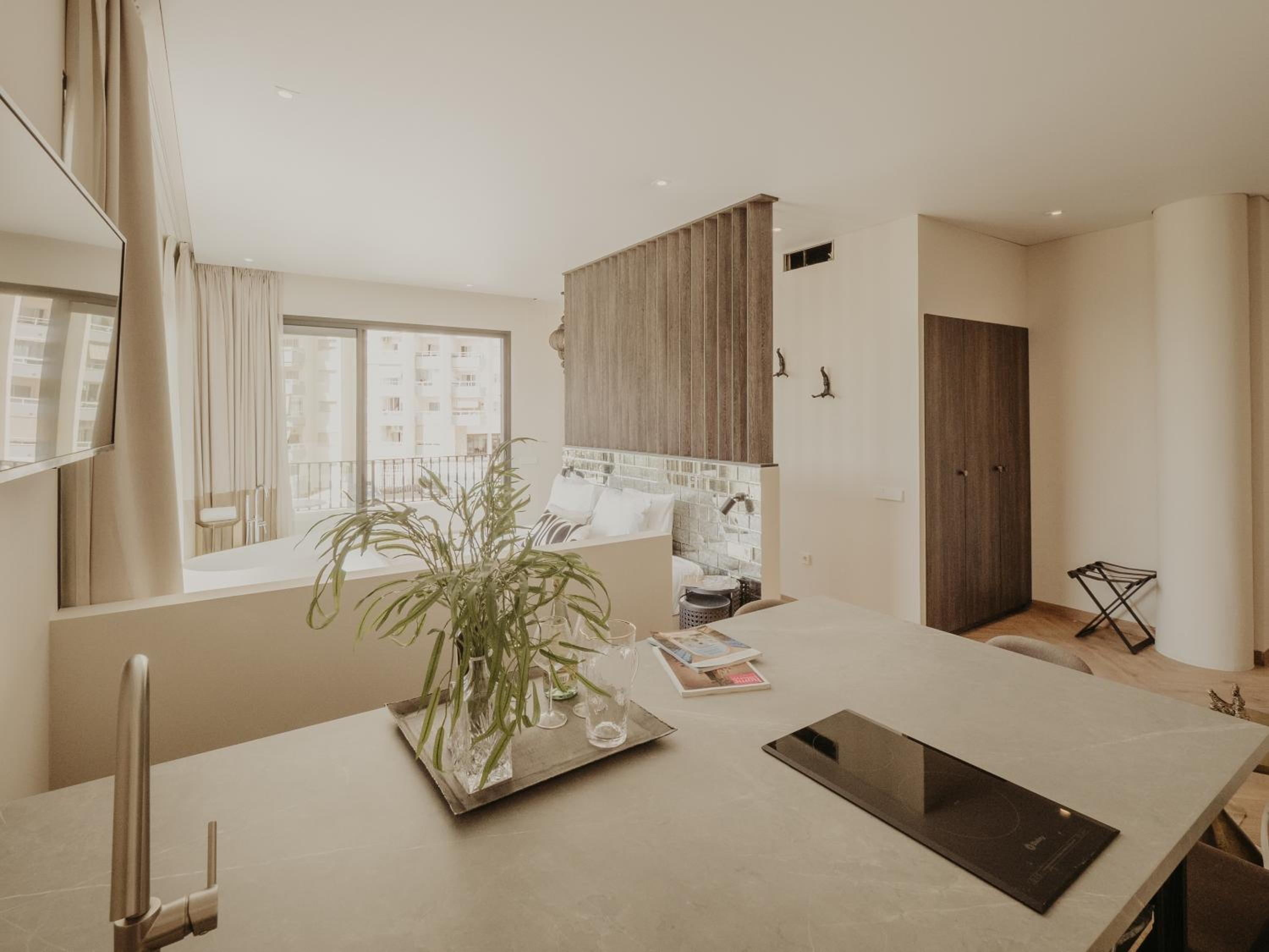 Estudio Deluxe con Terraza y Vista al Mar