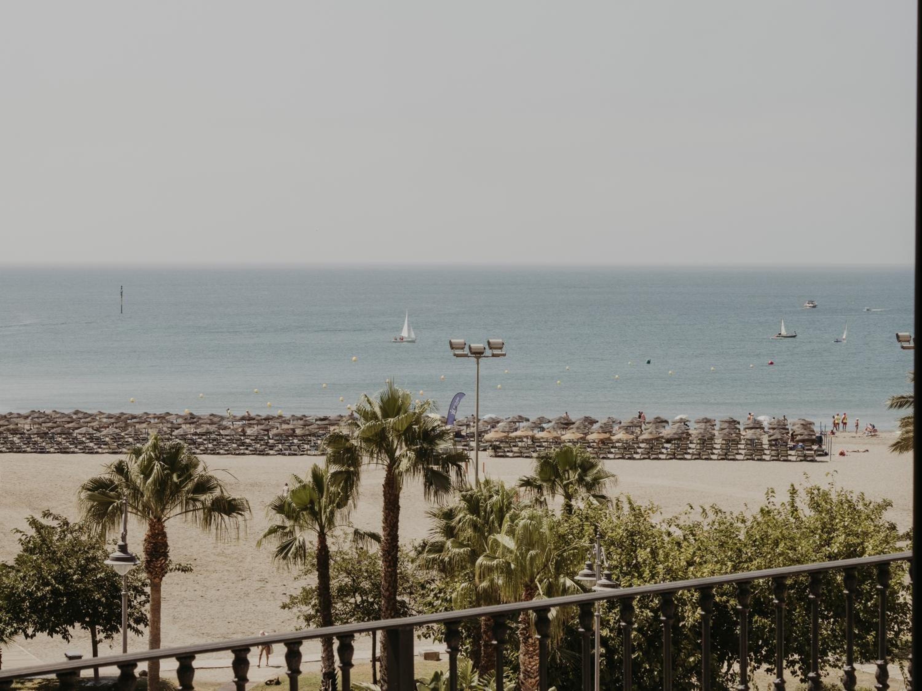Estudio Deluxe con Terraza y Vista al Mar