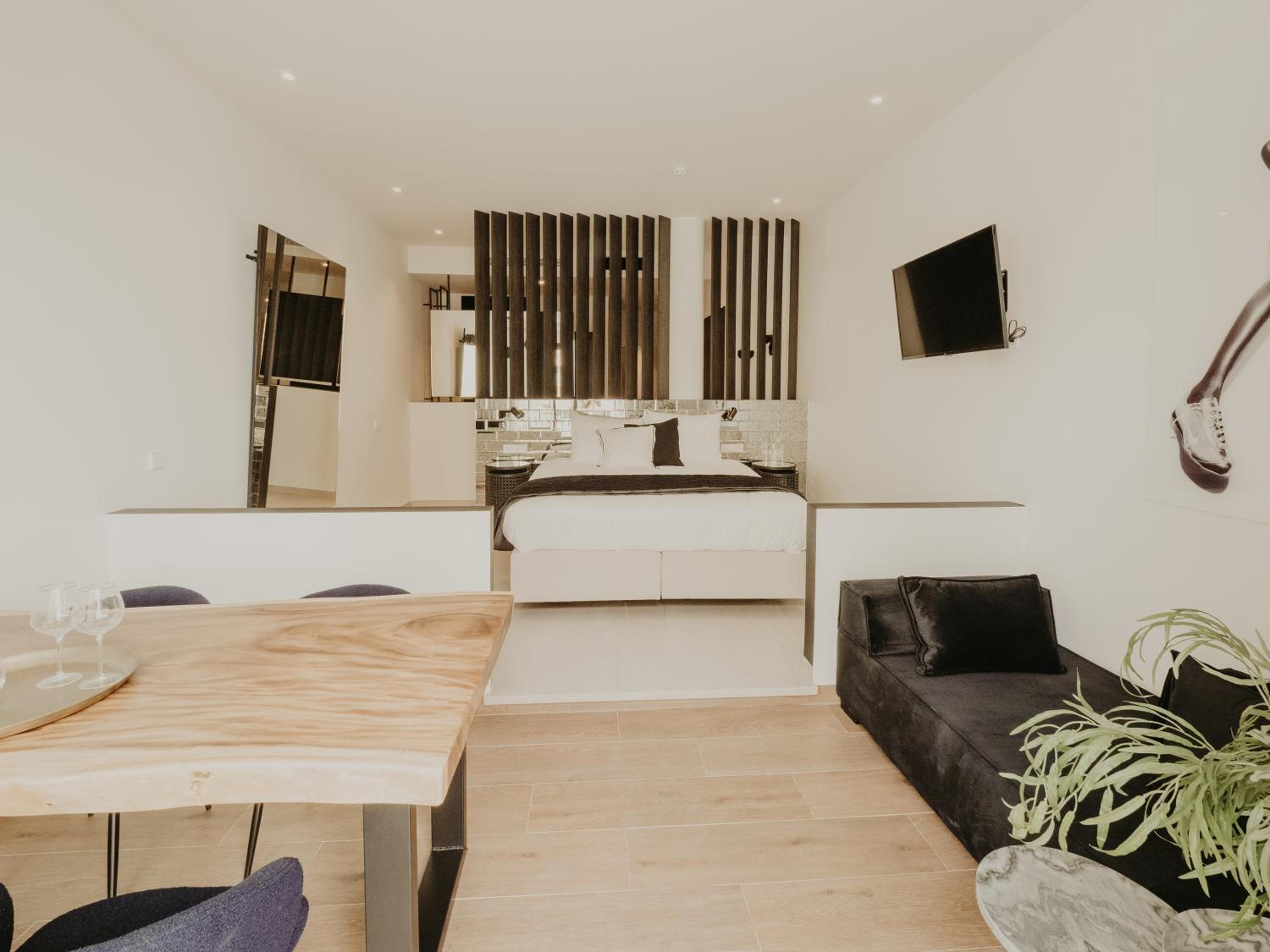 Studio with Terrace and Sea View - Photo 8