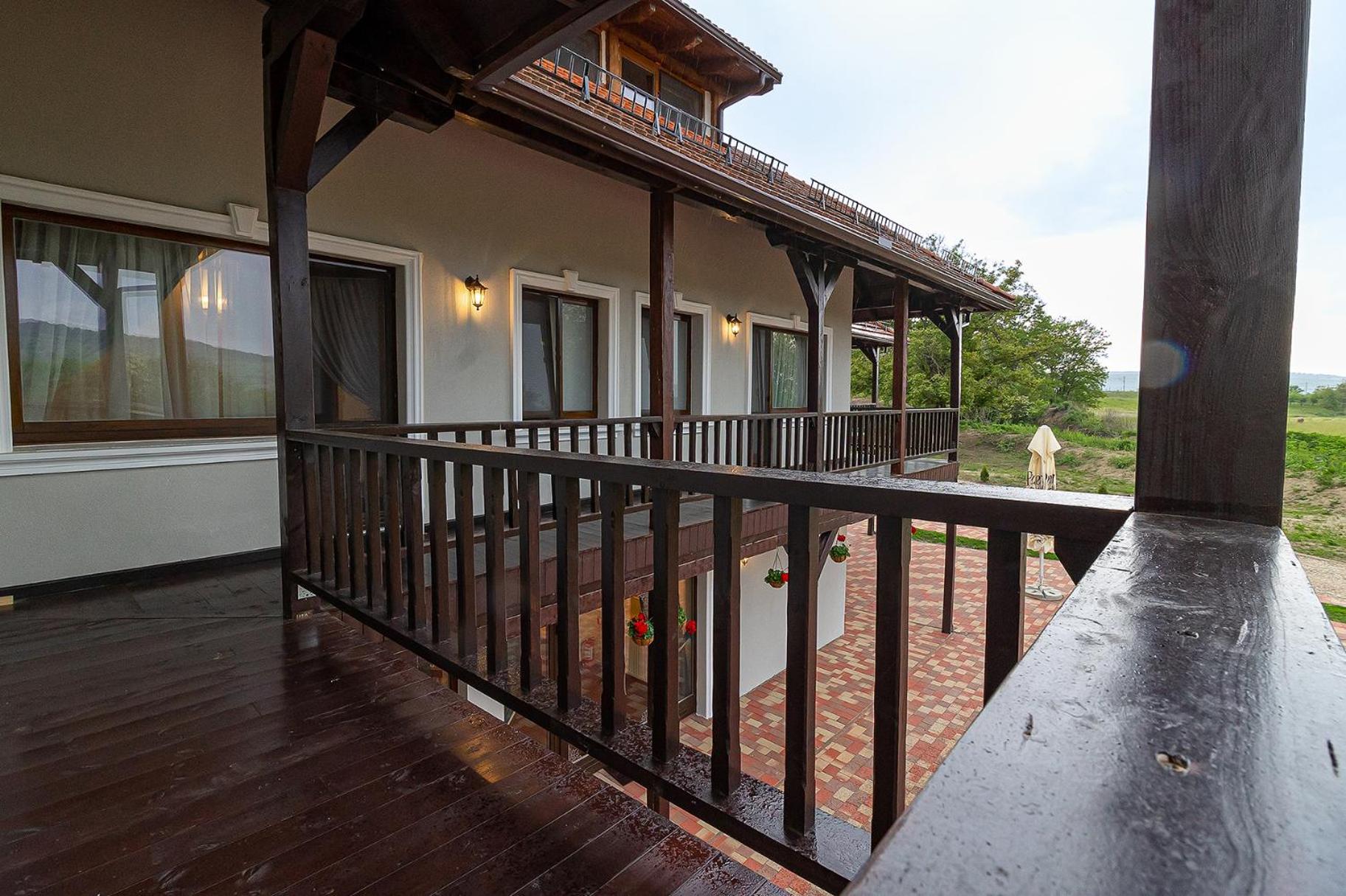 Triple Room with Garden View photo 2