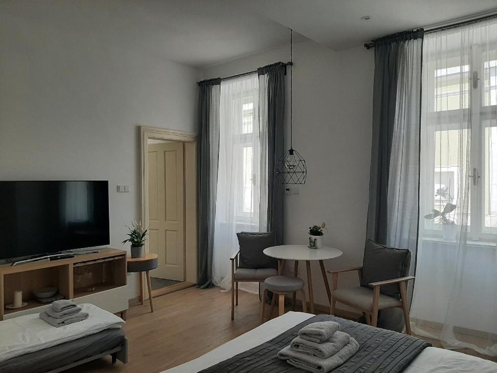 Deluxe Double Room with Extra Bed photo 1