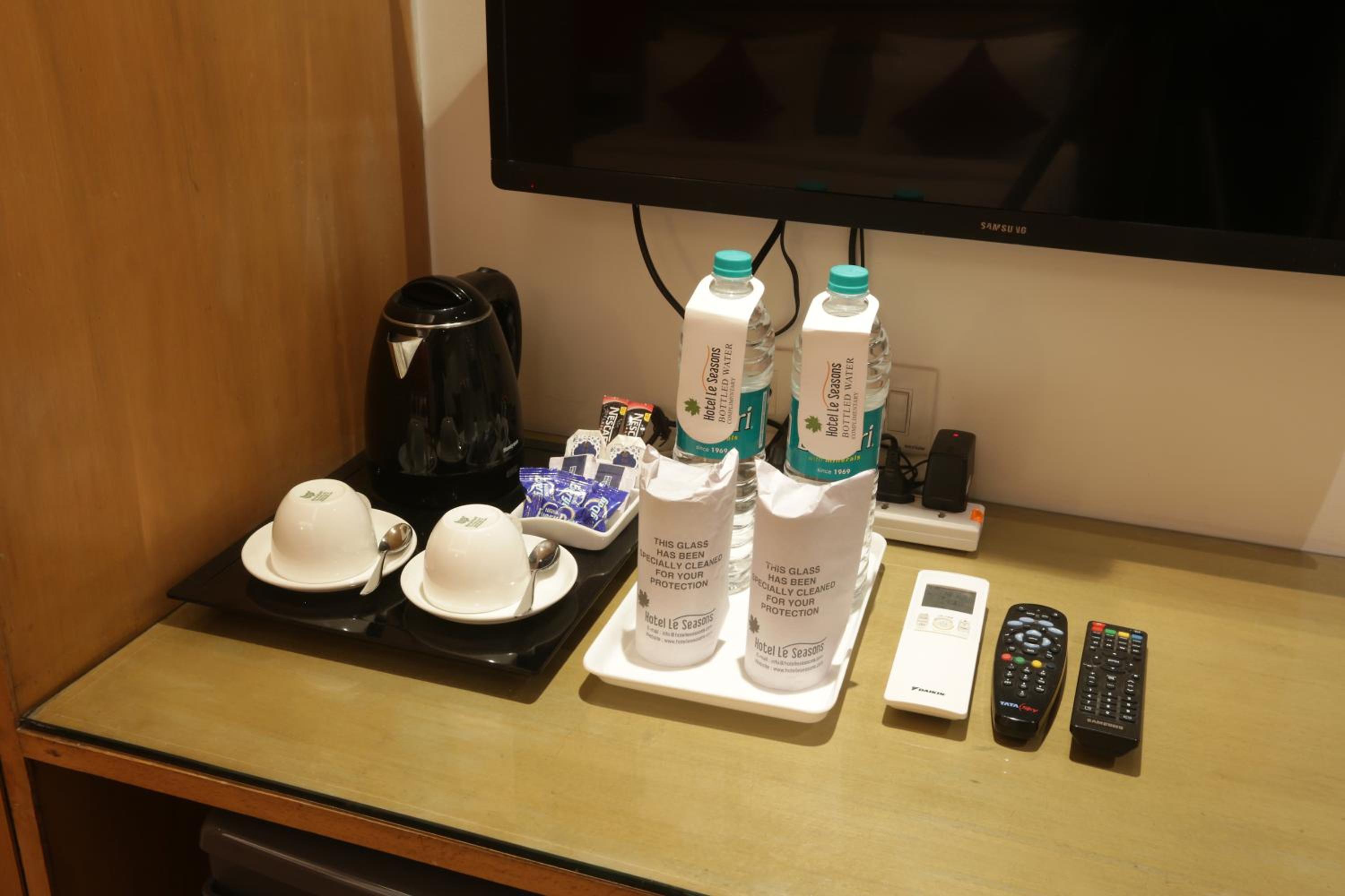 Superior Double or Twin Room photo 2