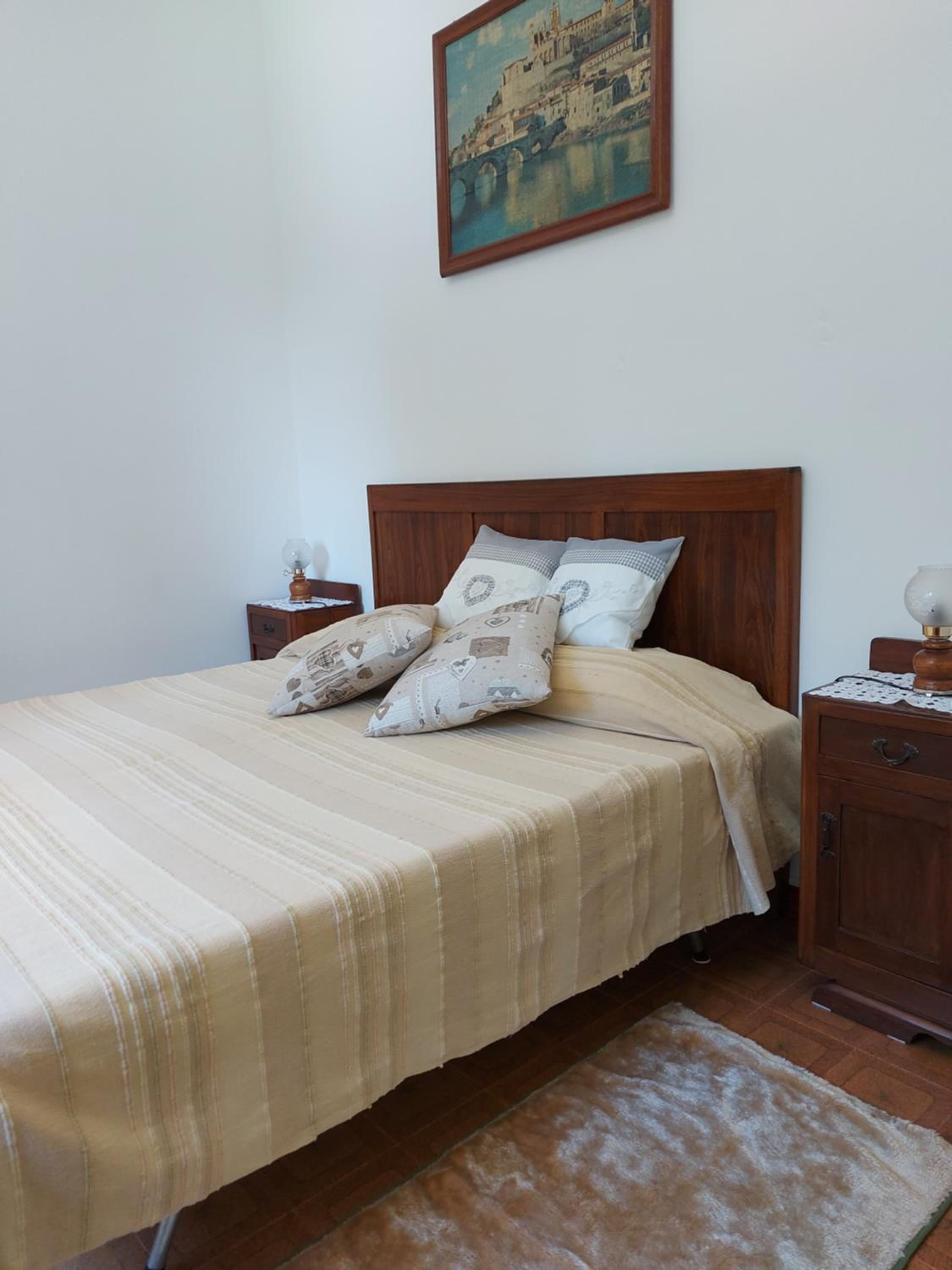 Two-Bedroom Apartment - Photo 19