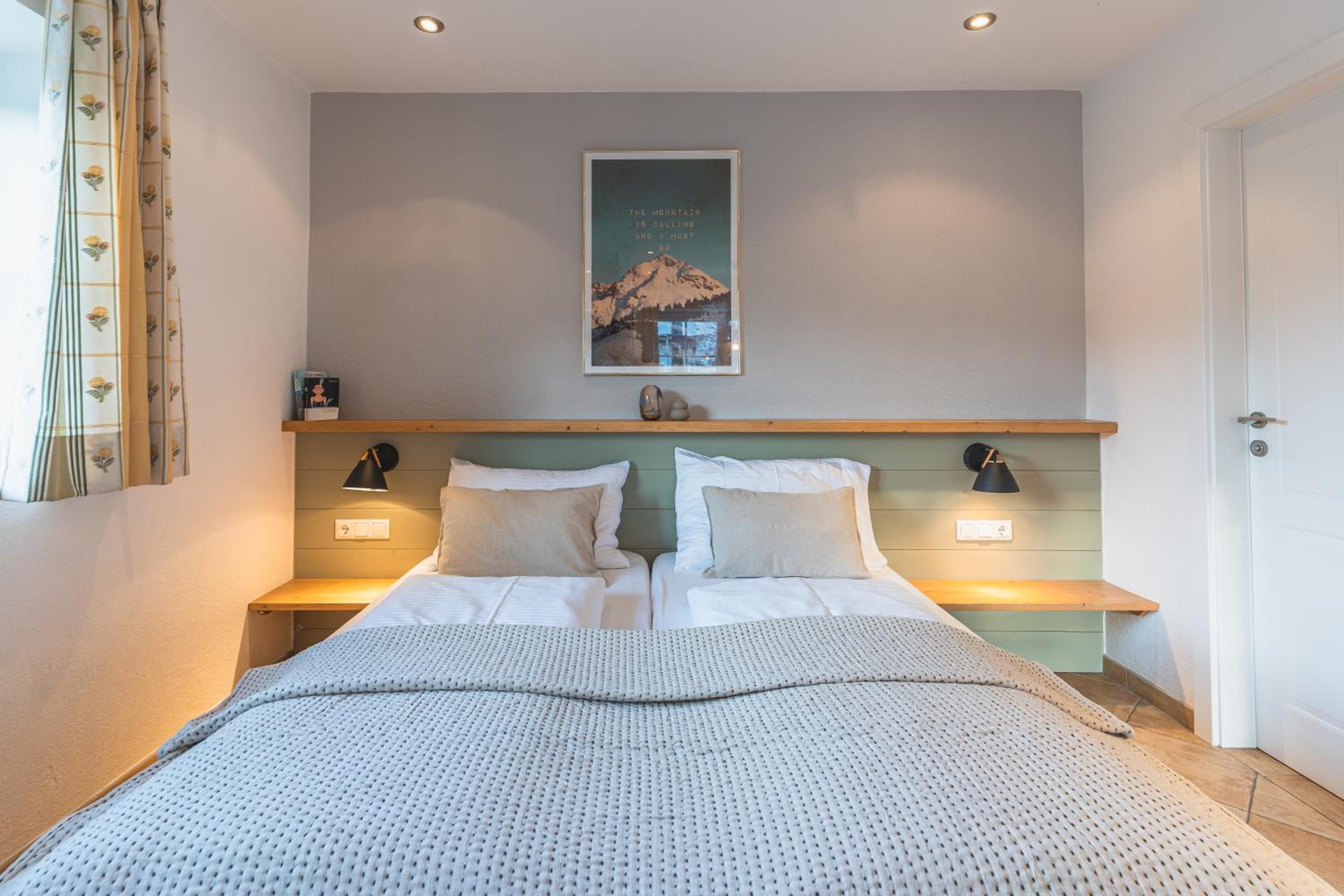 Apartment with Mountain View (2 adults) with Free VIP Tauern Spa Entry photo 2