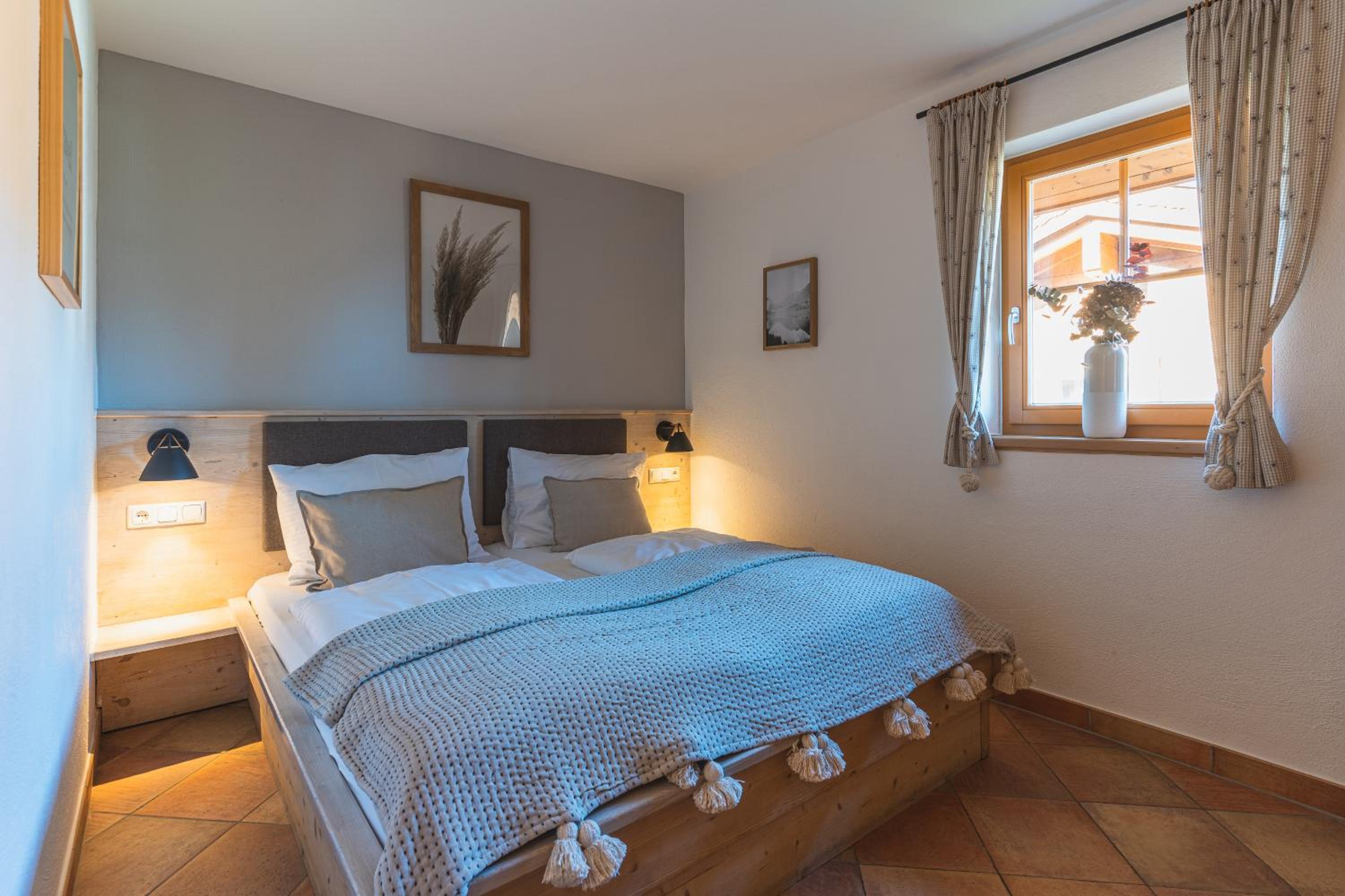 Chalet (4 Adults) with Free VIP Tauern Spa Entry