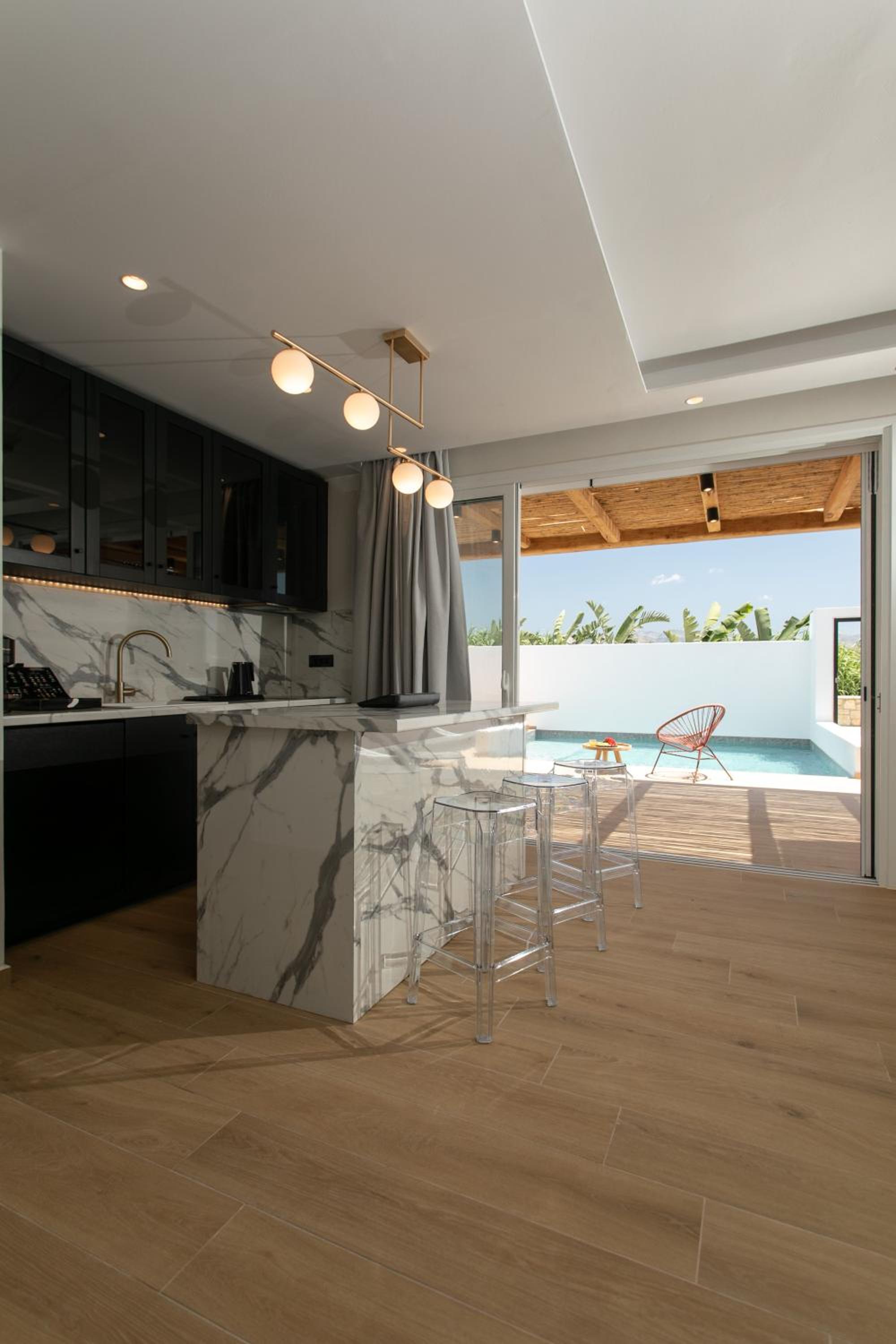 Two-Bedroom Golden Suite with Private Pool - Photo 14