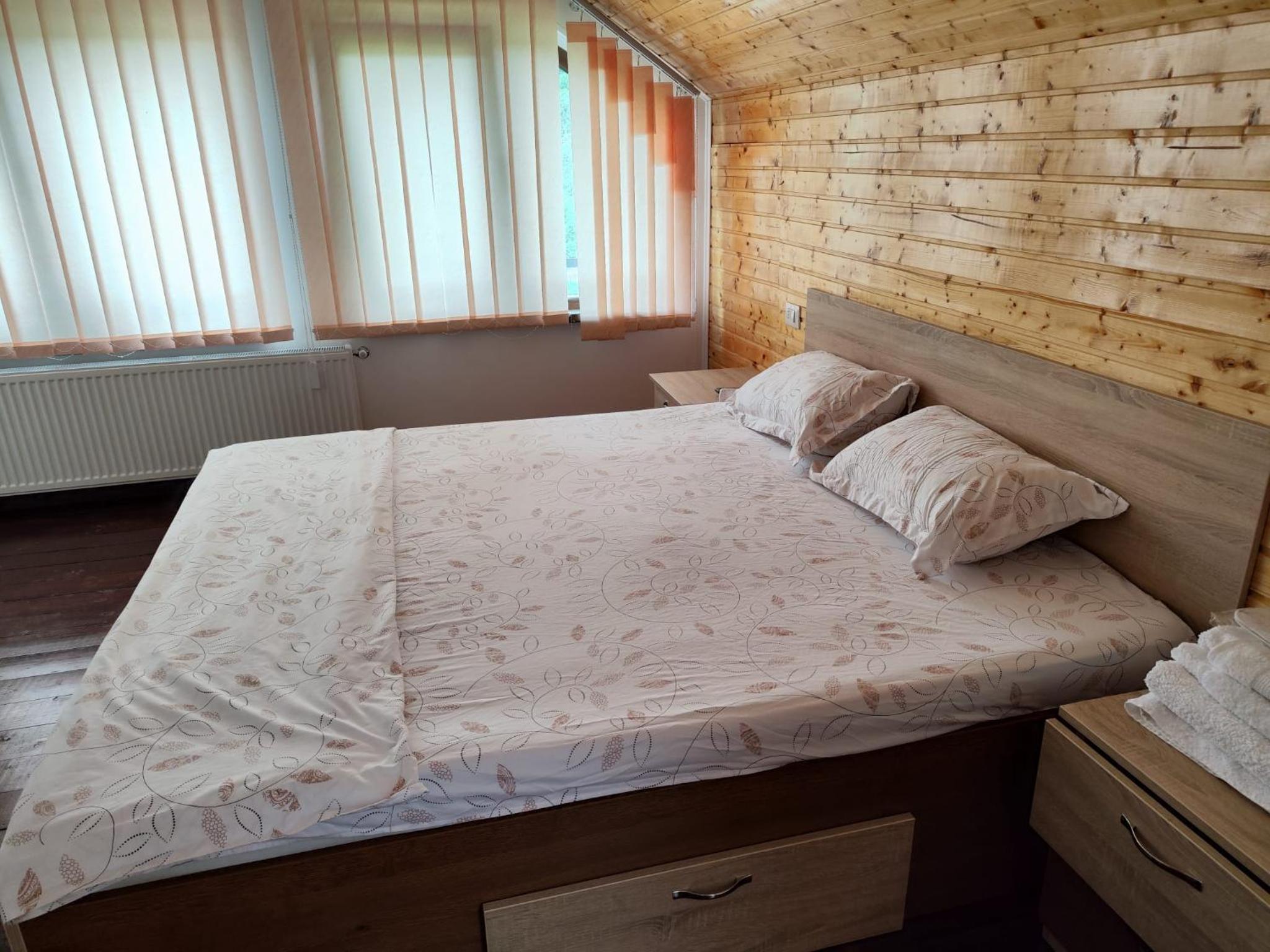 Double Room with Private Bathroom - Photo 1