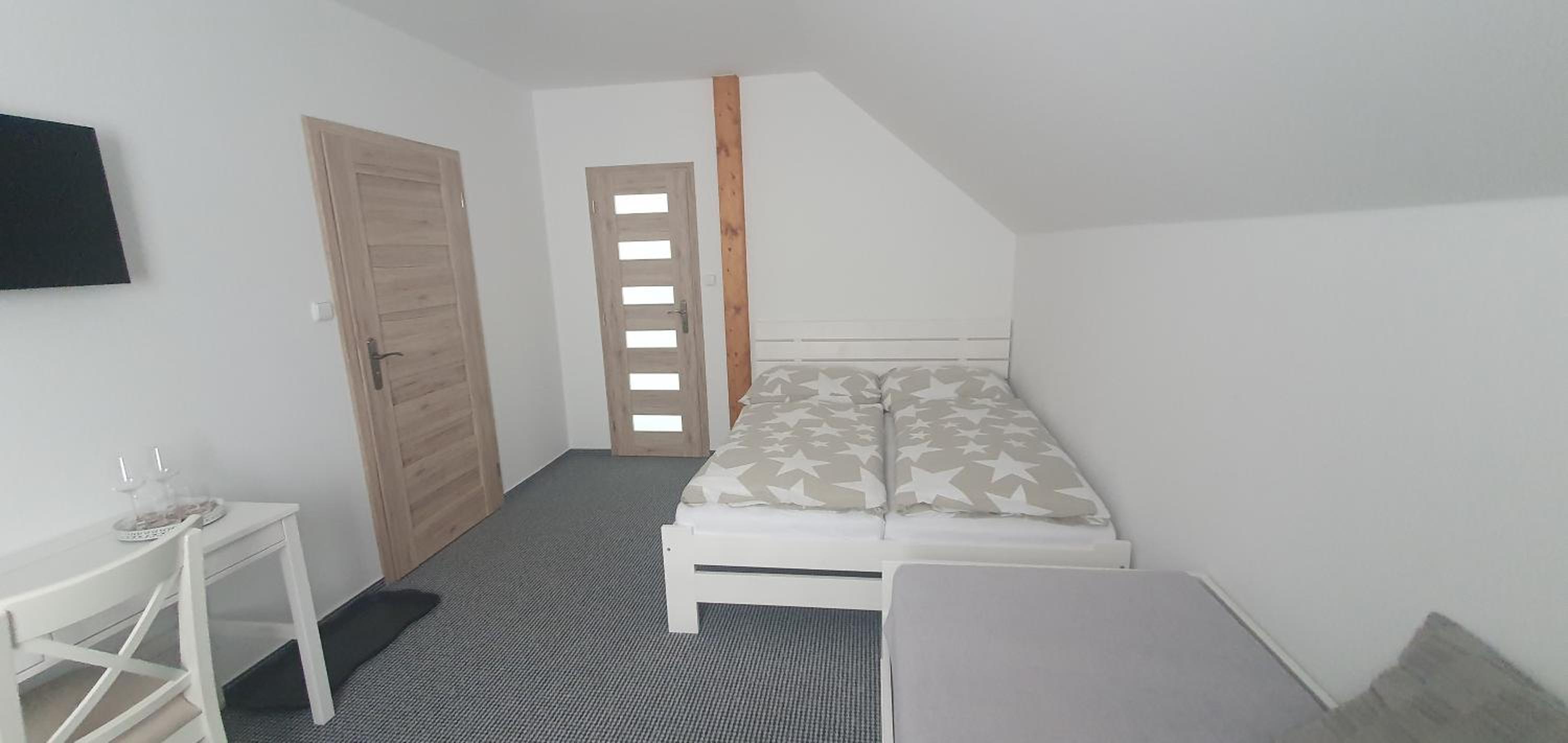 Double Room with Extra Bed photo 3