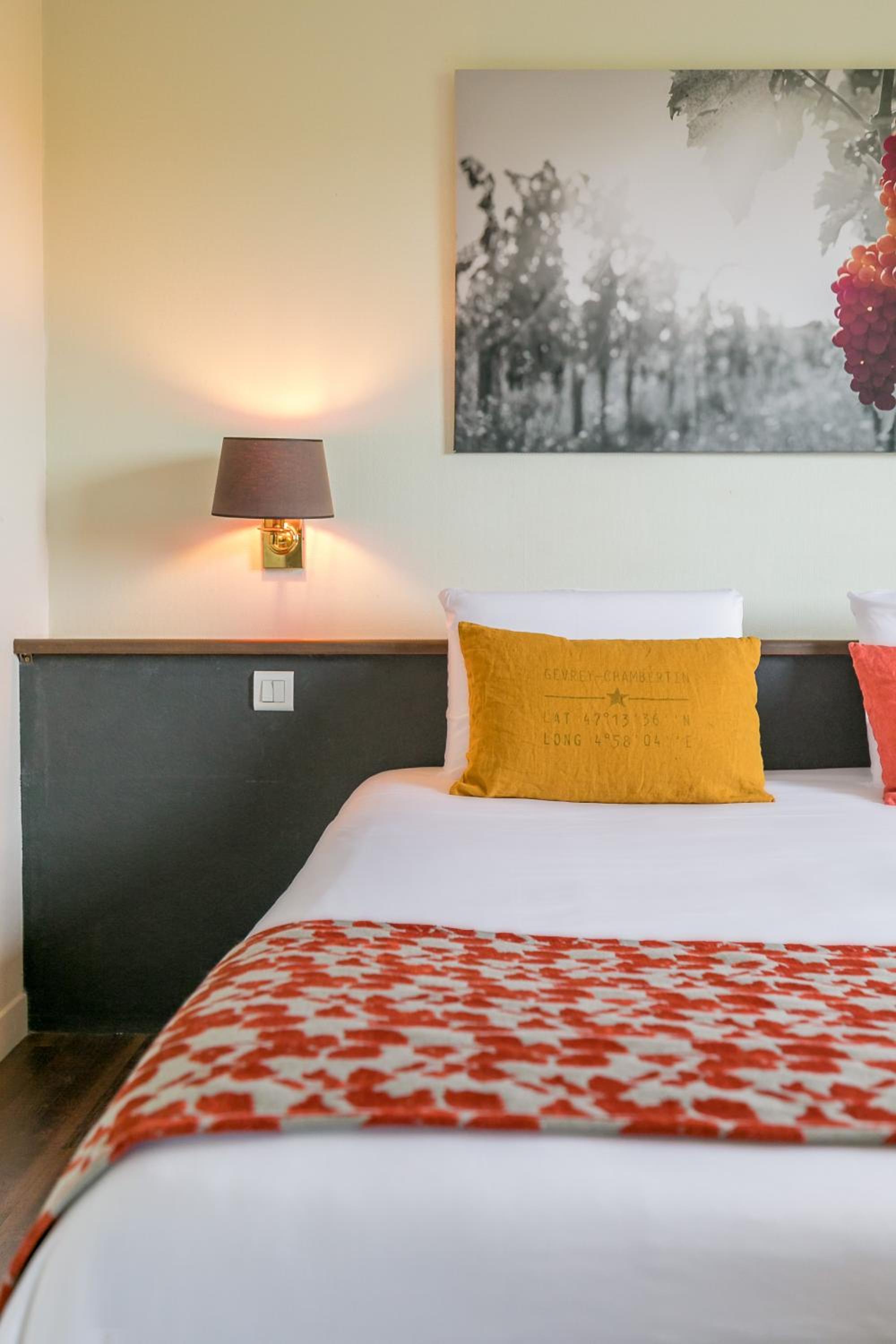 Superior Double Room - Photo 8