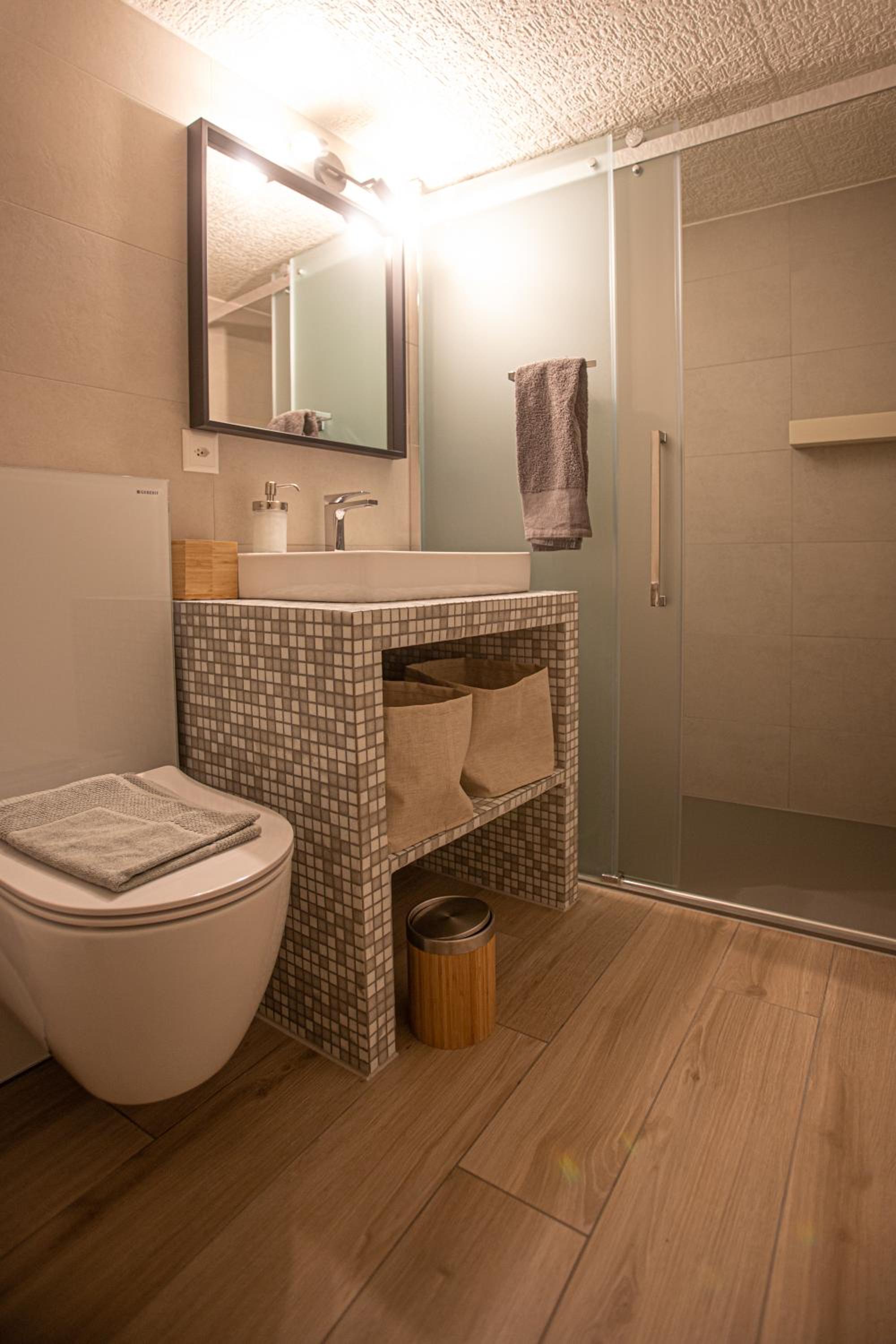 Studio Apartment photo 3