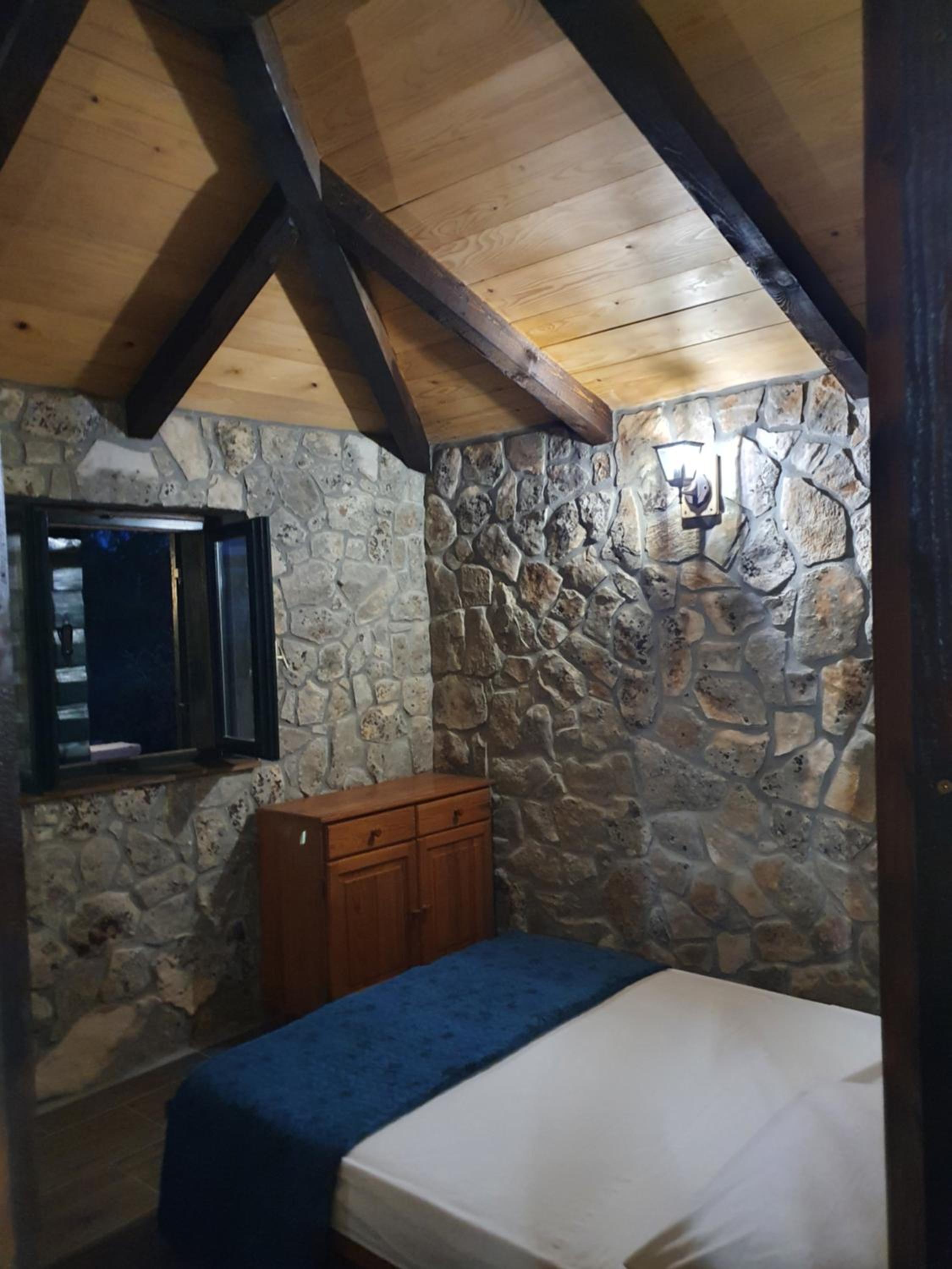 One-Bedroom House photo 2