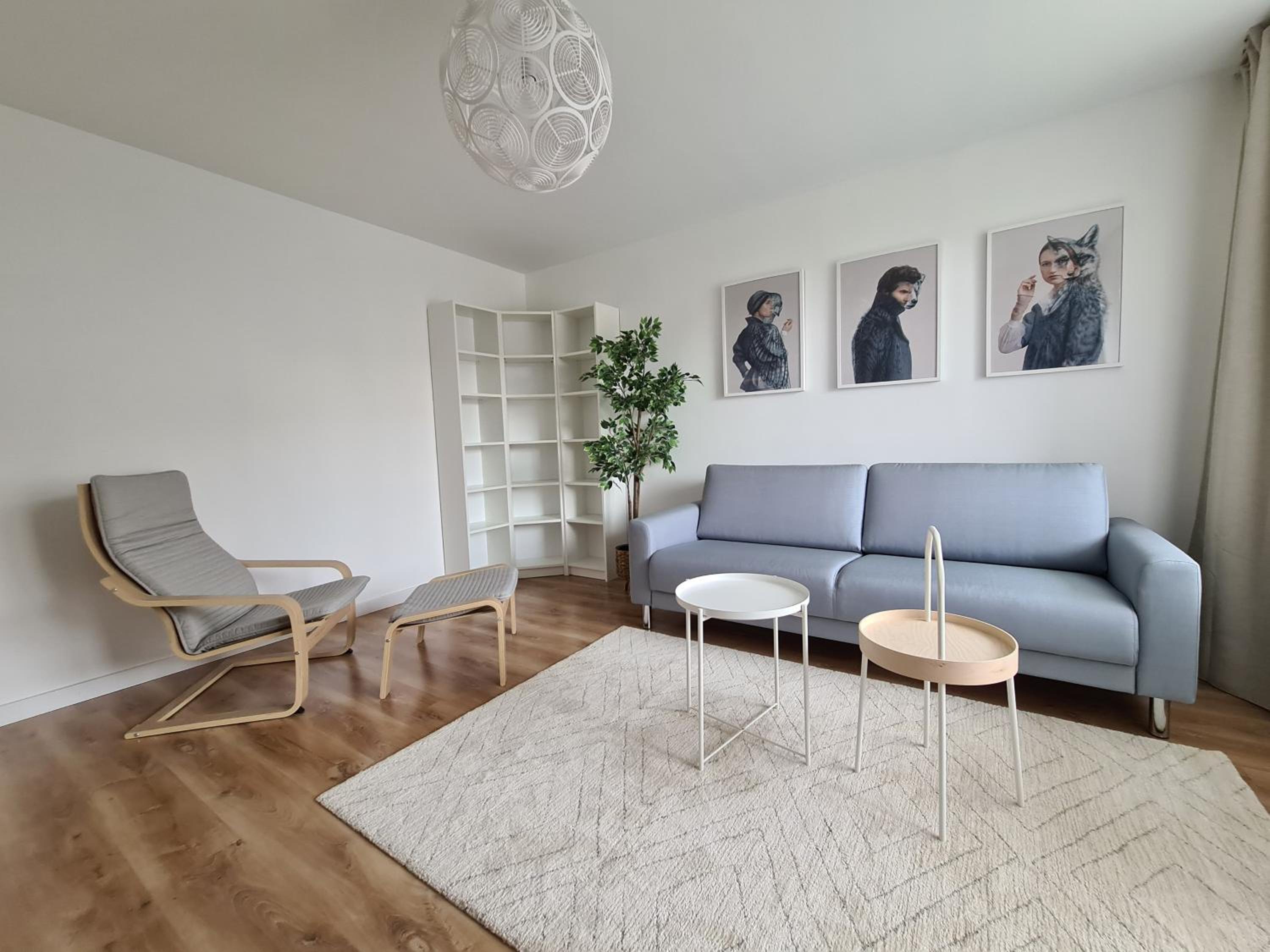 One-Bedroom Apartment