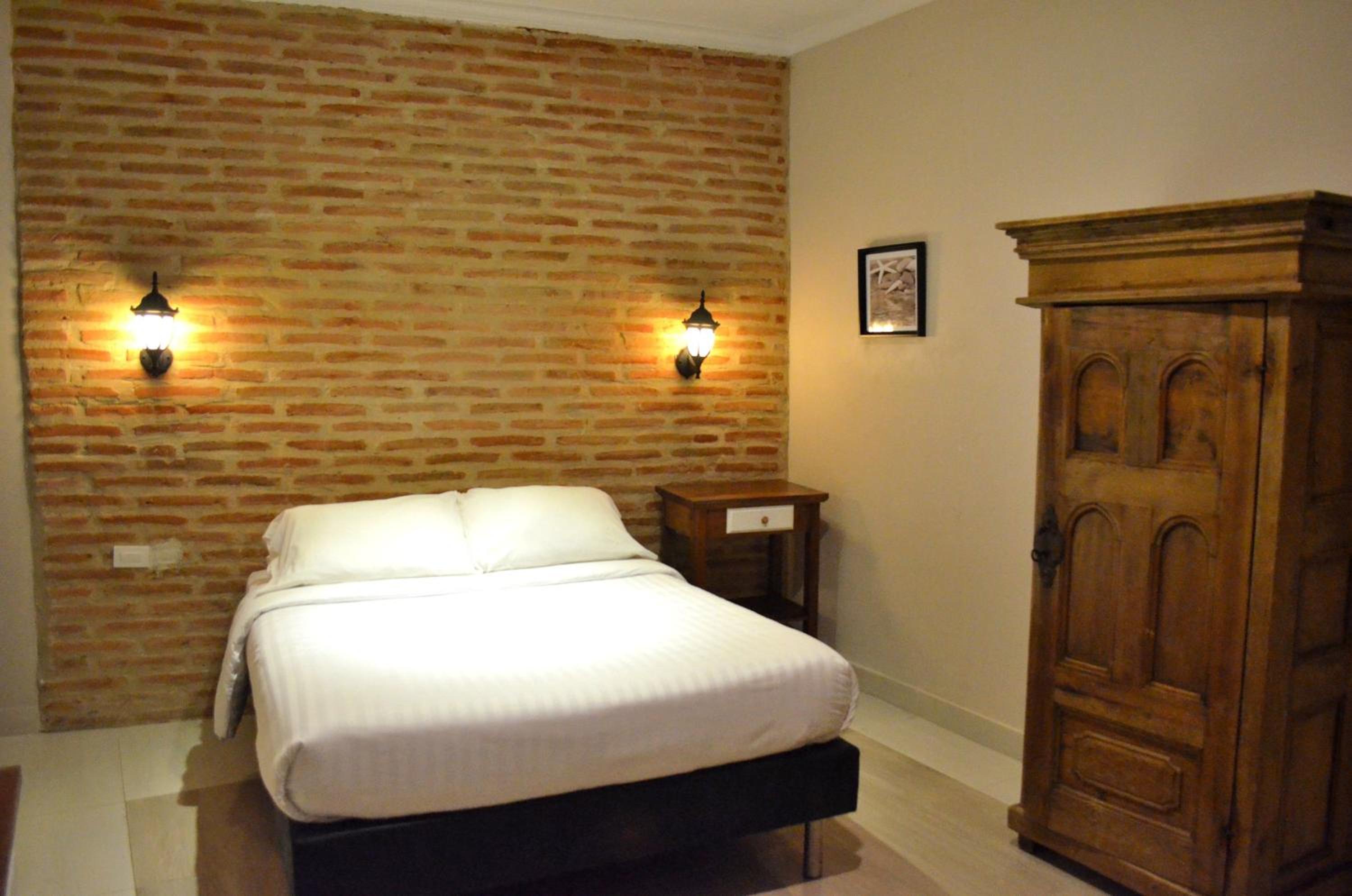 Standard Double Room photo 2