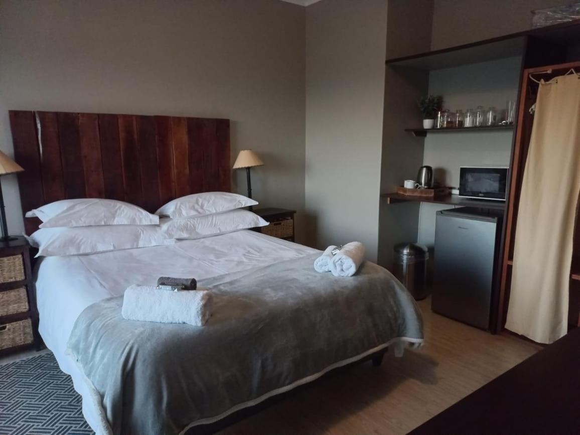 Double Room - Photo 20