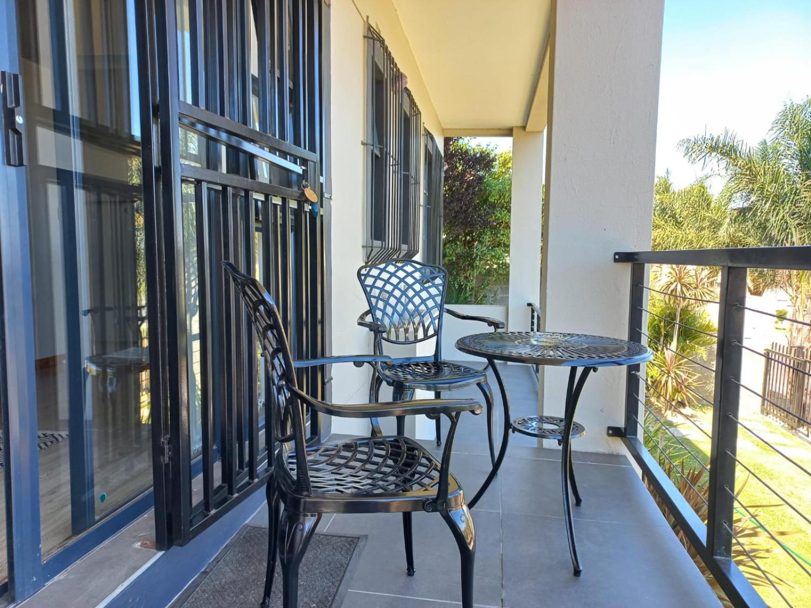 Double Room - Photo 25
