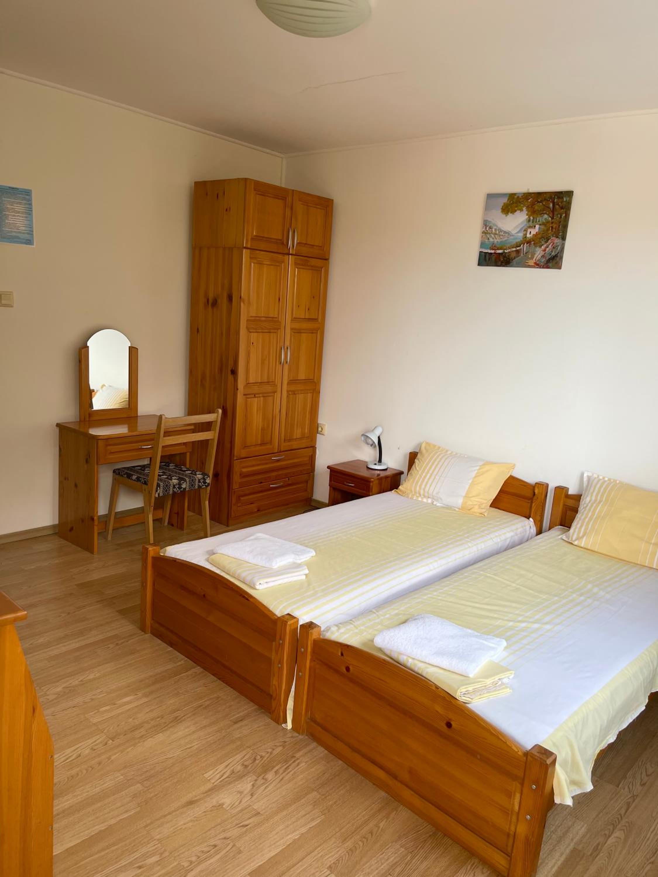 Twin Room with Balcony and Sea View - Photo 1