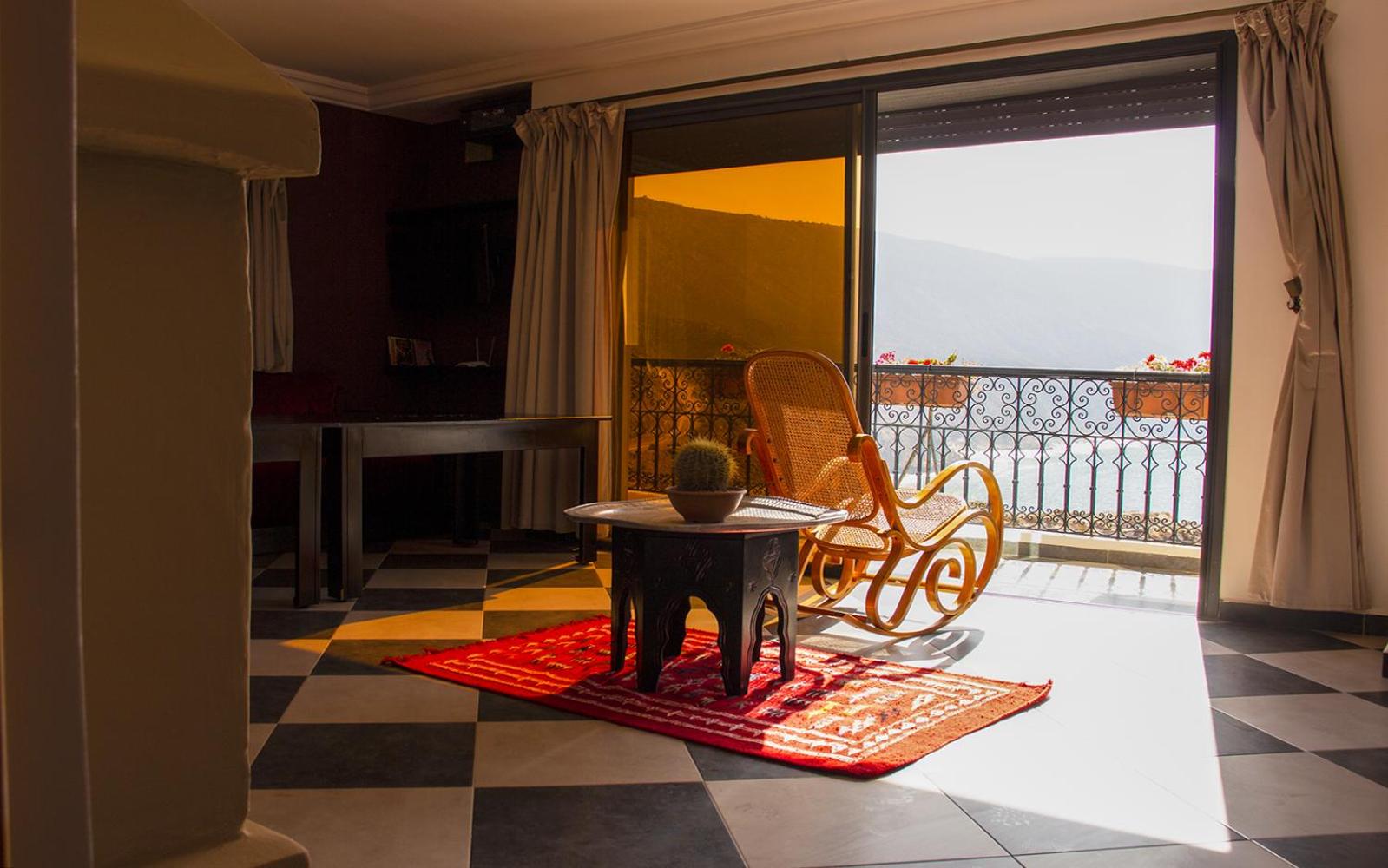 Apartment with Balcony photo 1