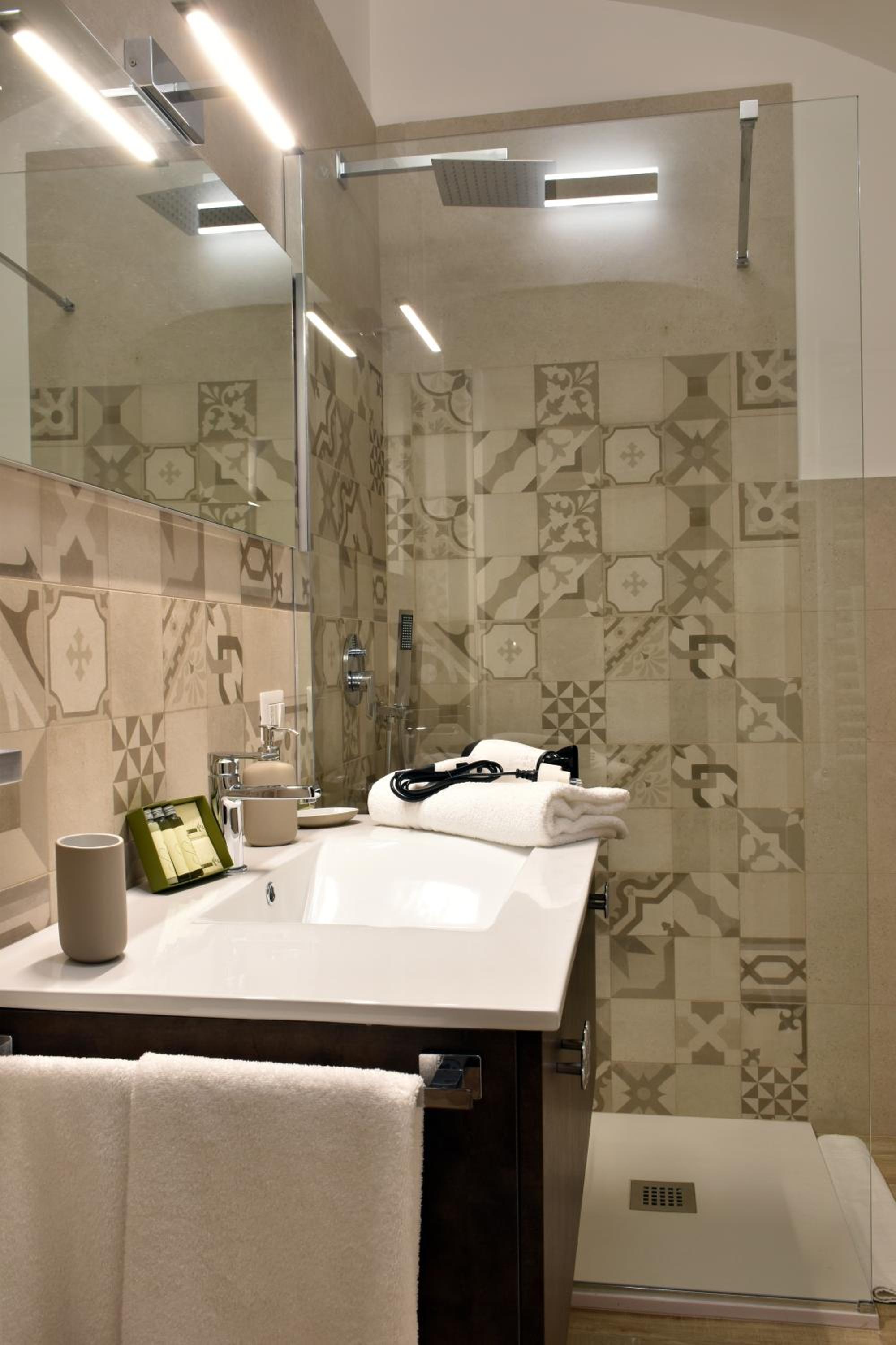 Superior Apartment photo 2