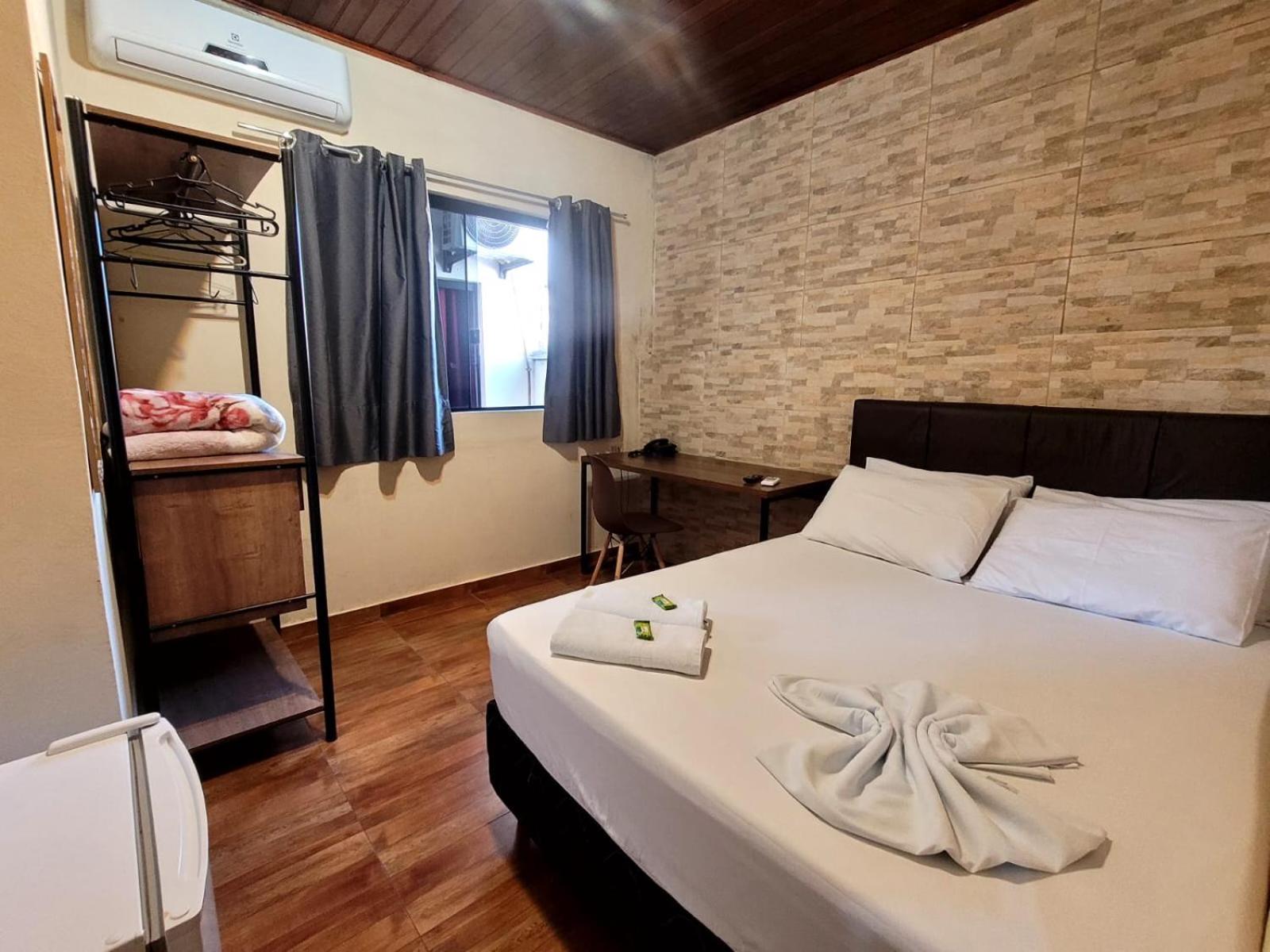 Standard Double Room - Photo 3