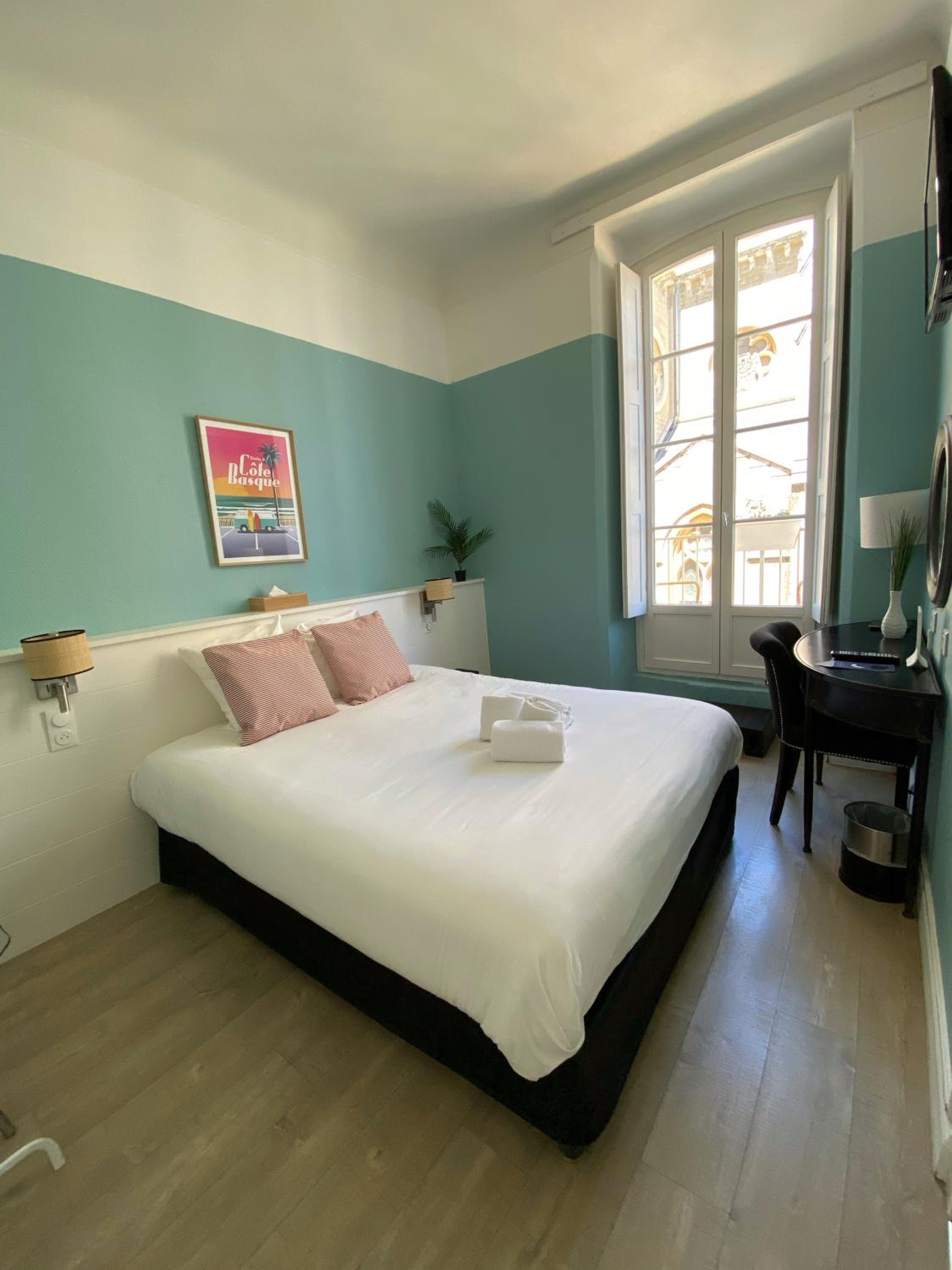 Superior Double Room with Balcony