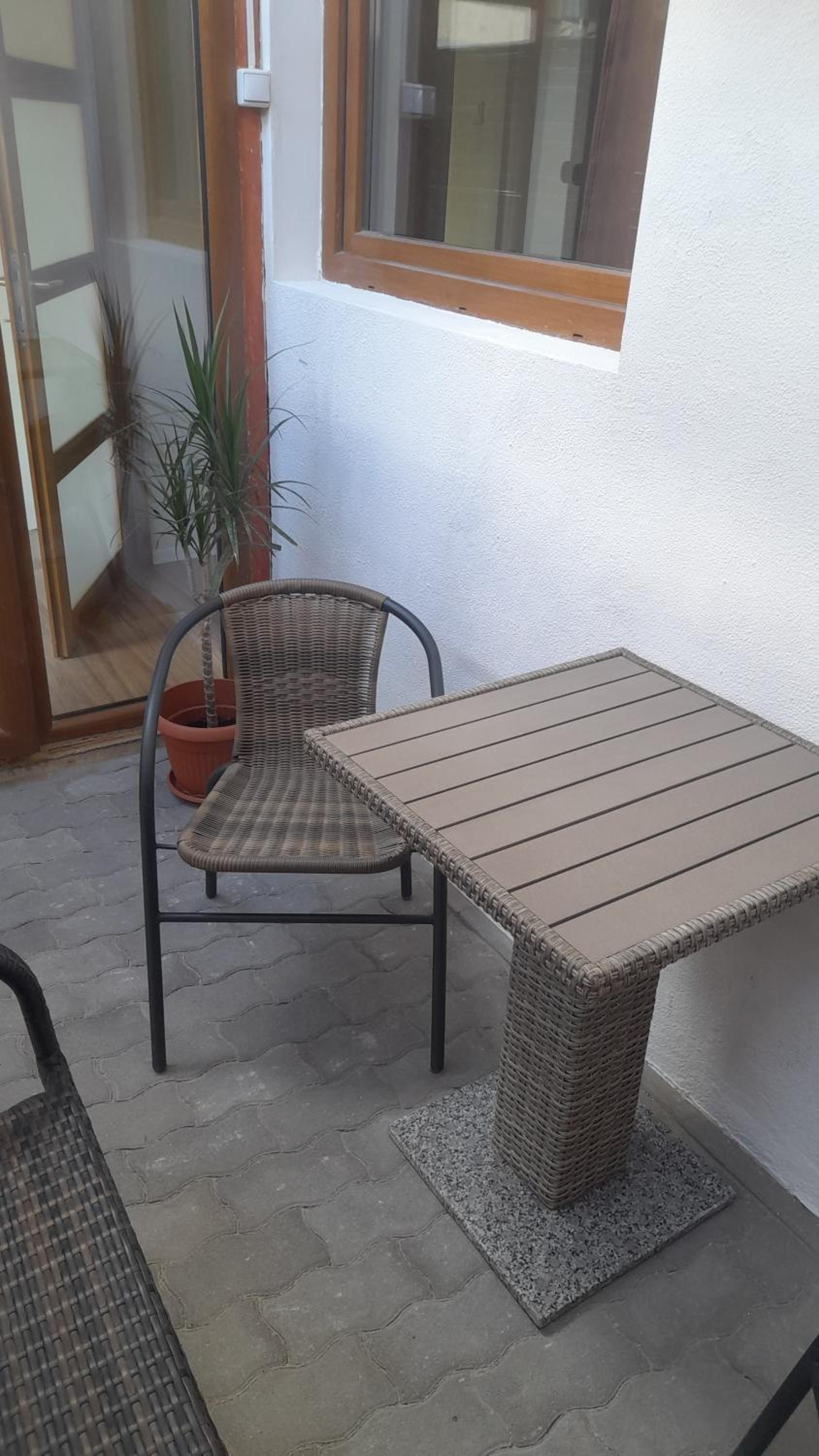 Apartment - Photo 8