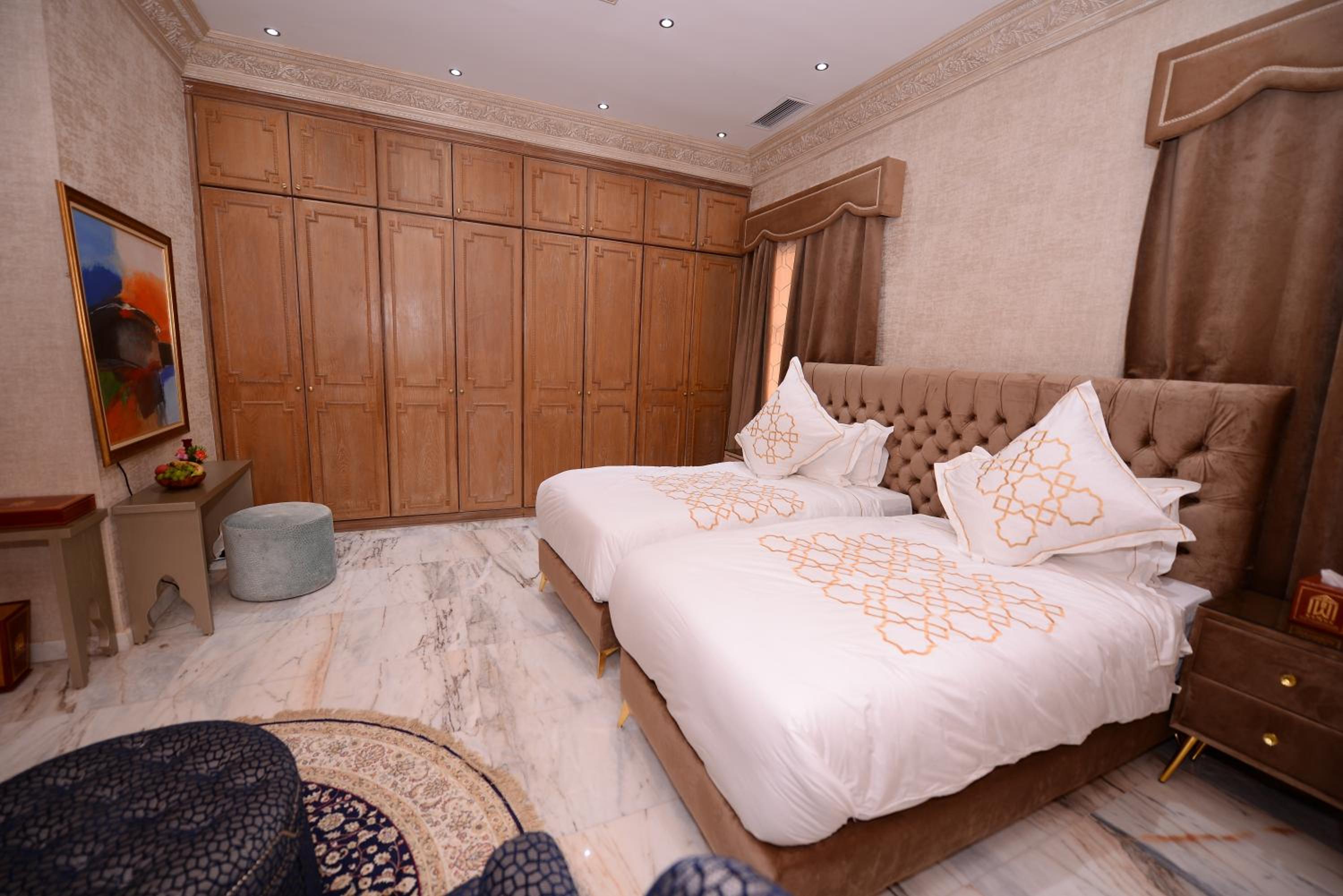 Deluxe Twin Room - Photo 1