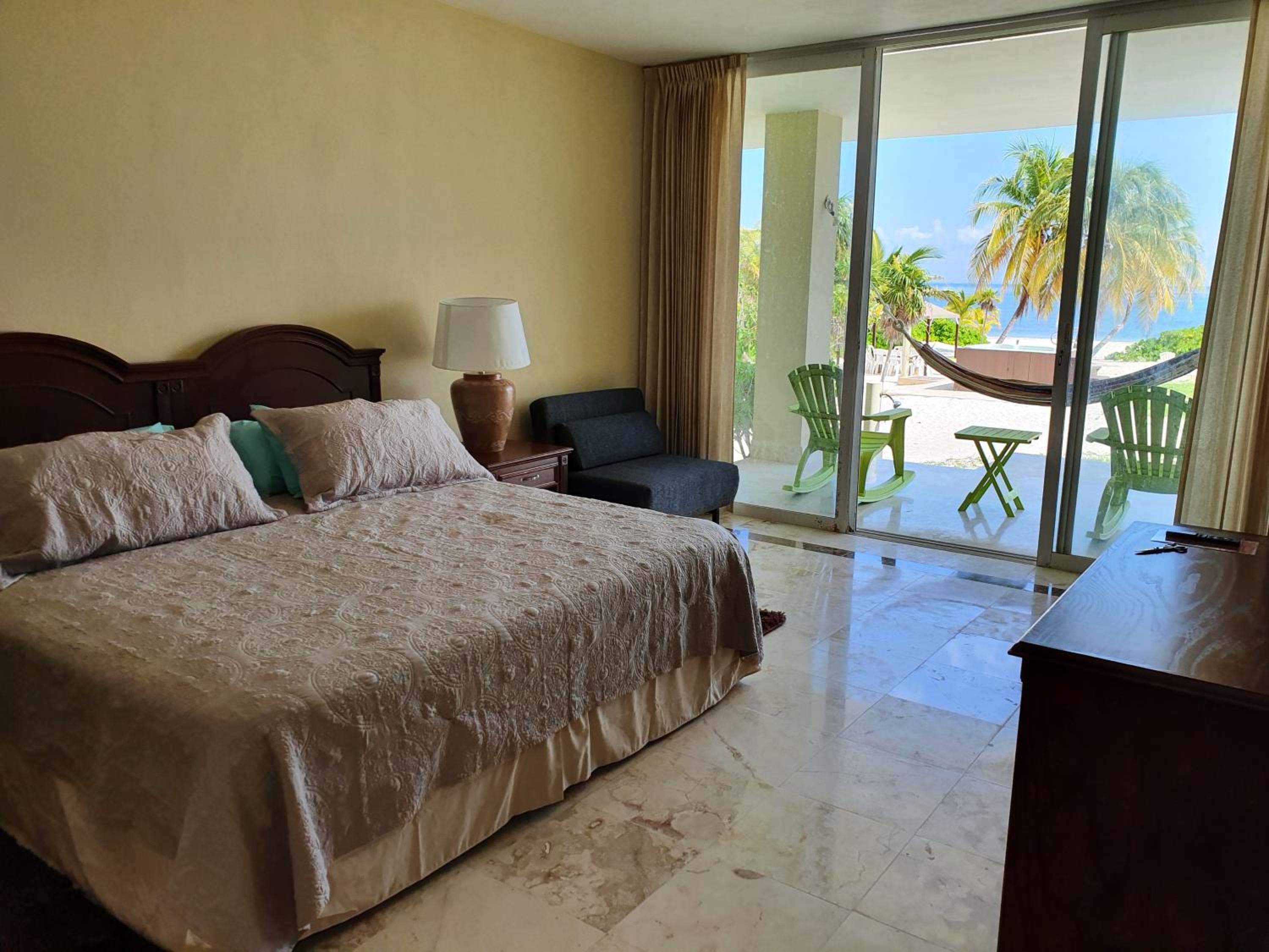 Apartment with Sea View photo 1