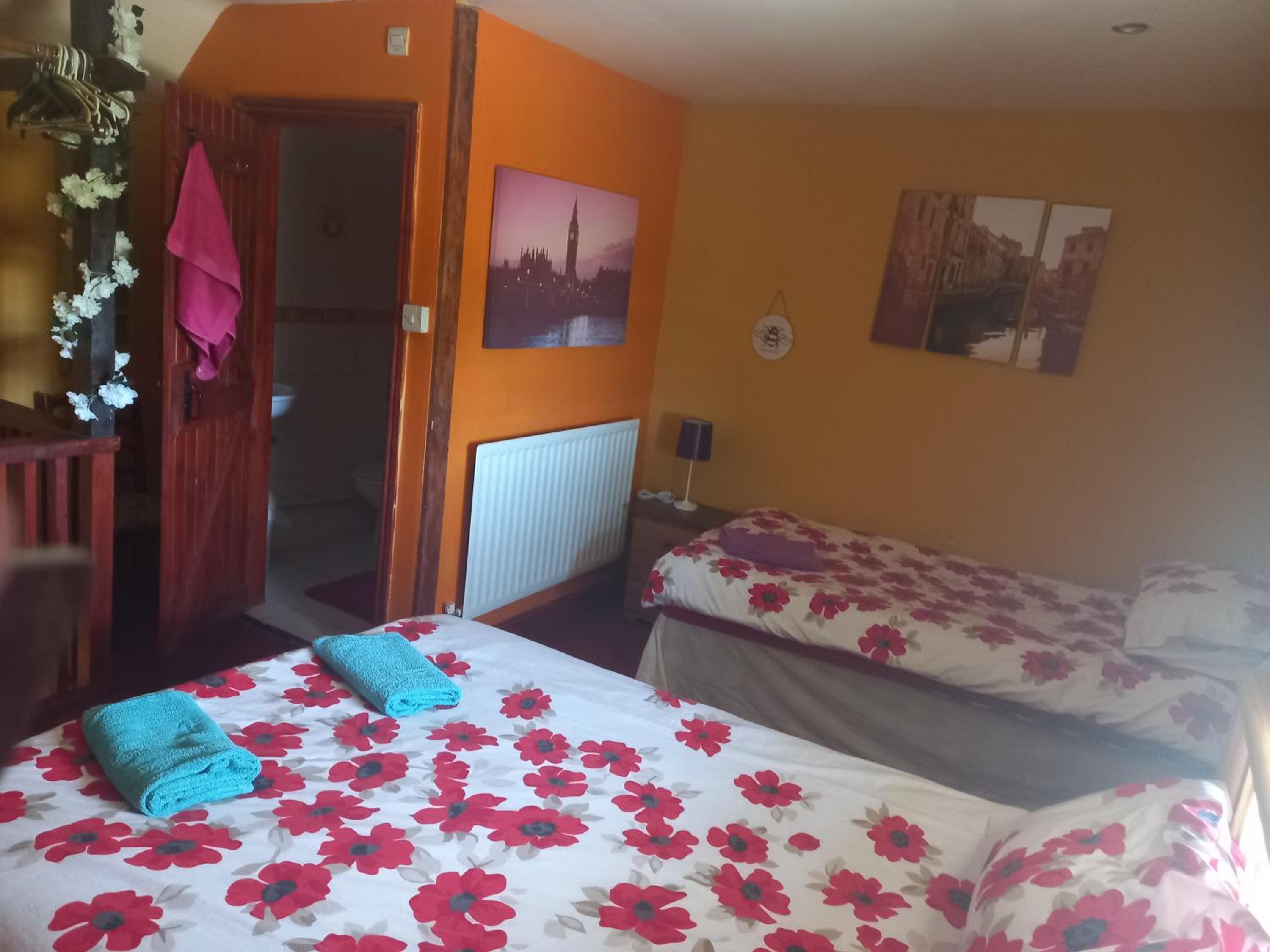 One-Bedroom House photo 2