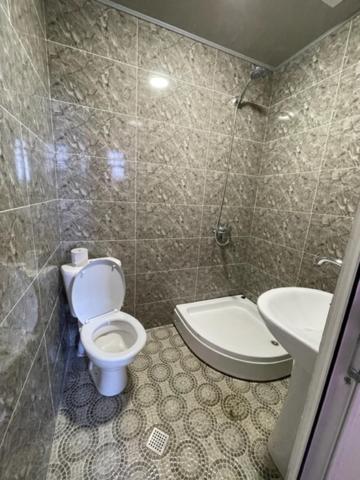 Double or Twin Room with Balcony photo 3