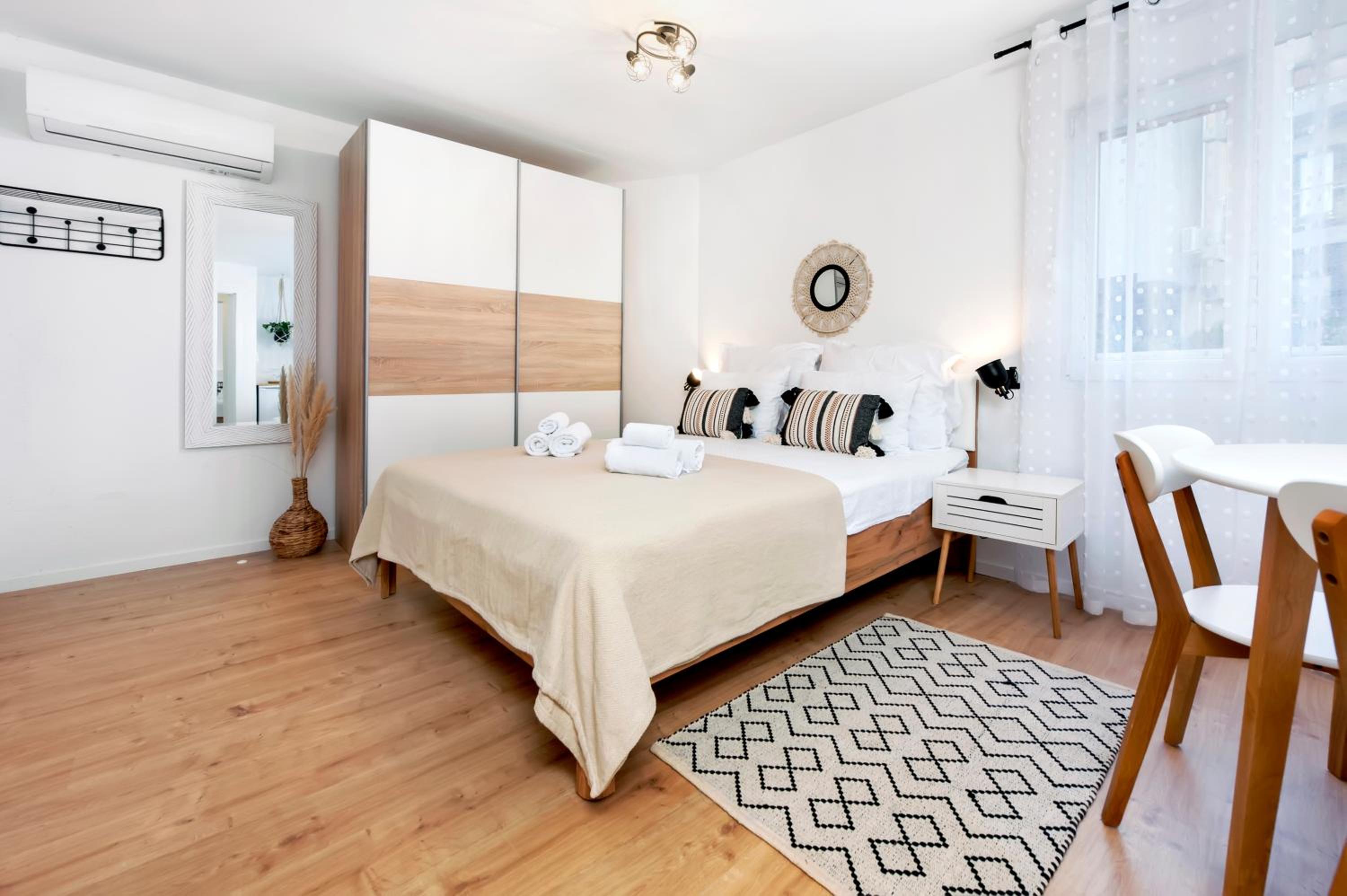 Camera Familiare con Bagno in Comune