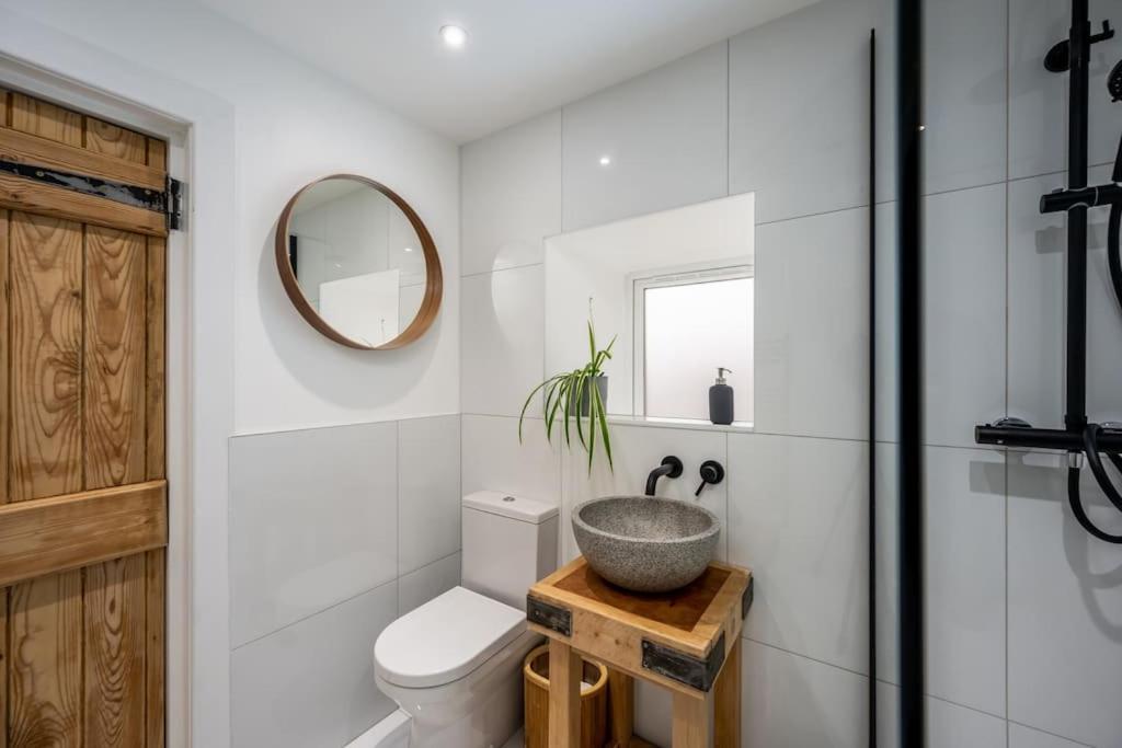 One-Bedroom House photo 3
